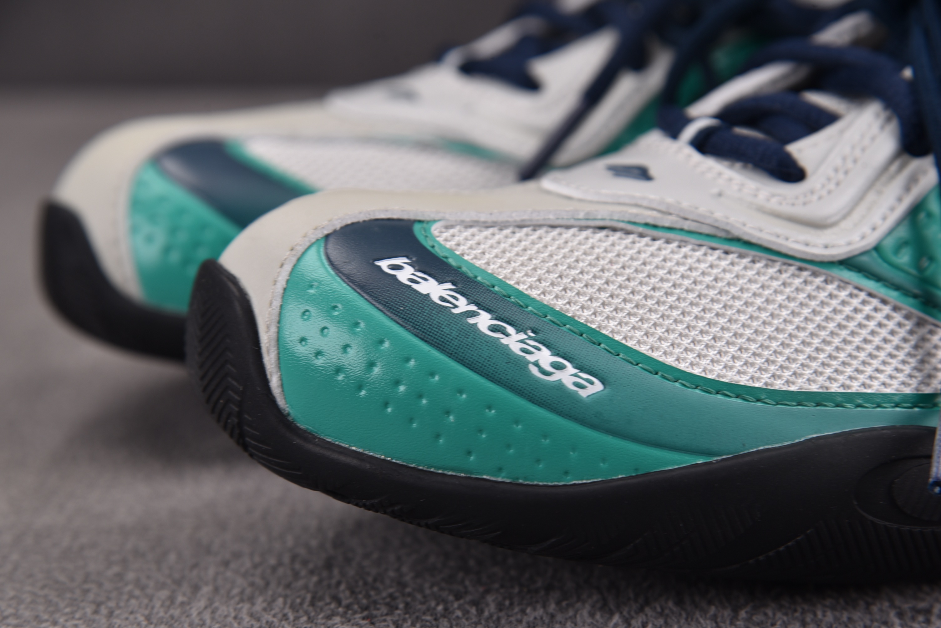 Balenciaga Radar 绿灰 #YZ009-0335-45