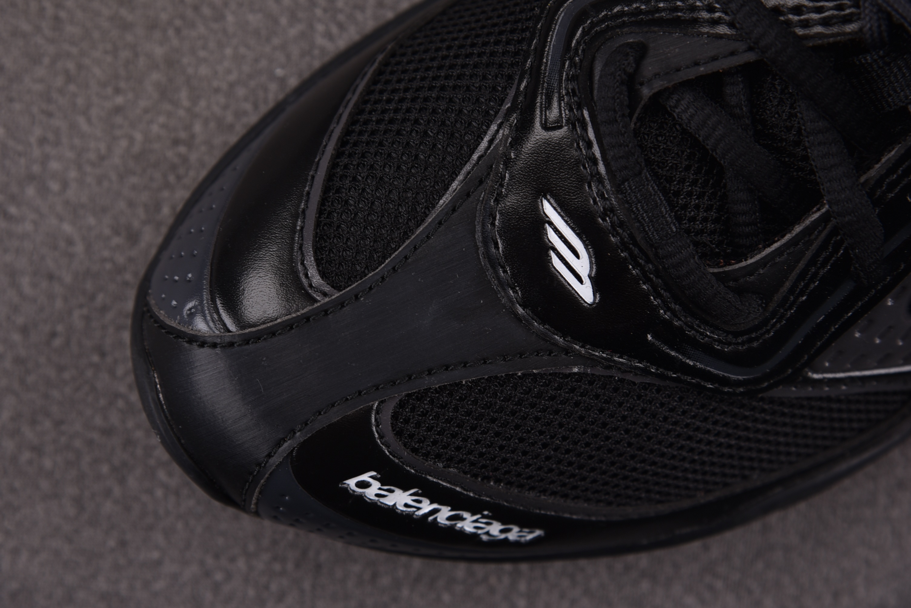 Balenciaga Radar 黑色 #YZ009-0335-45