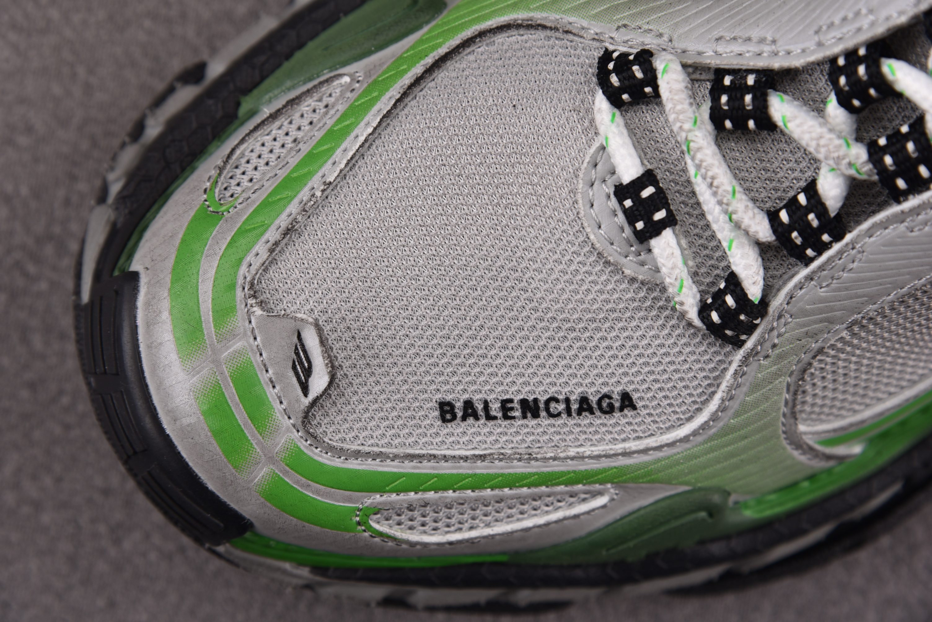 Balenciaga Triple S 2 灰绿 #YZ009-0335-46