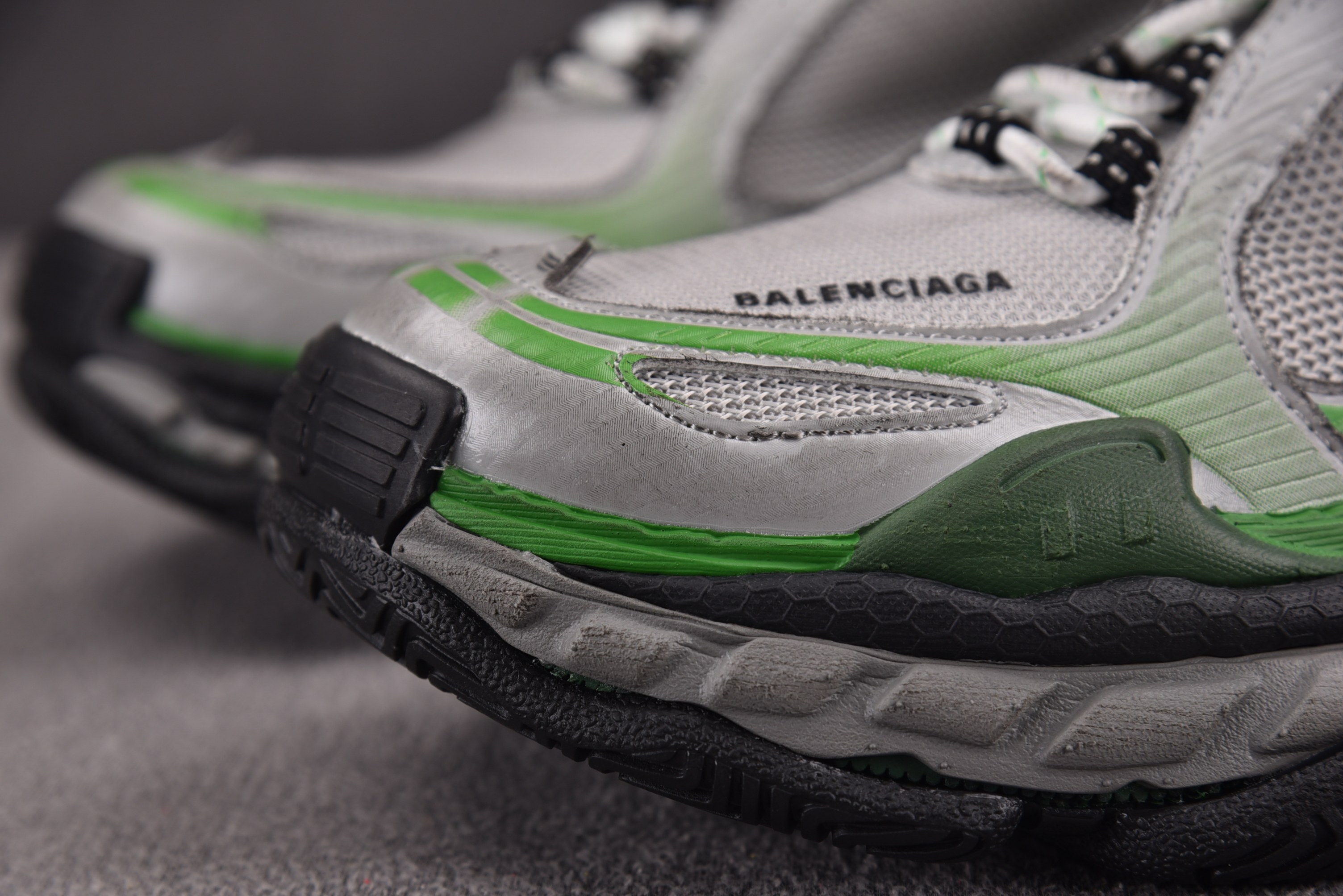 Balenciaga Triple S 2 灰绿 #YZ009-0335-46