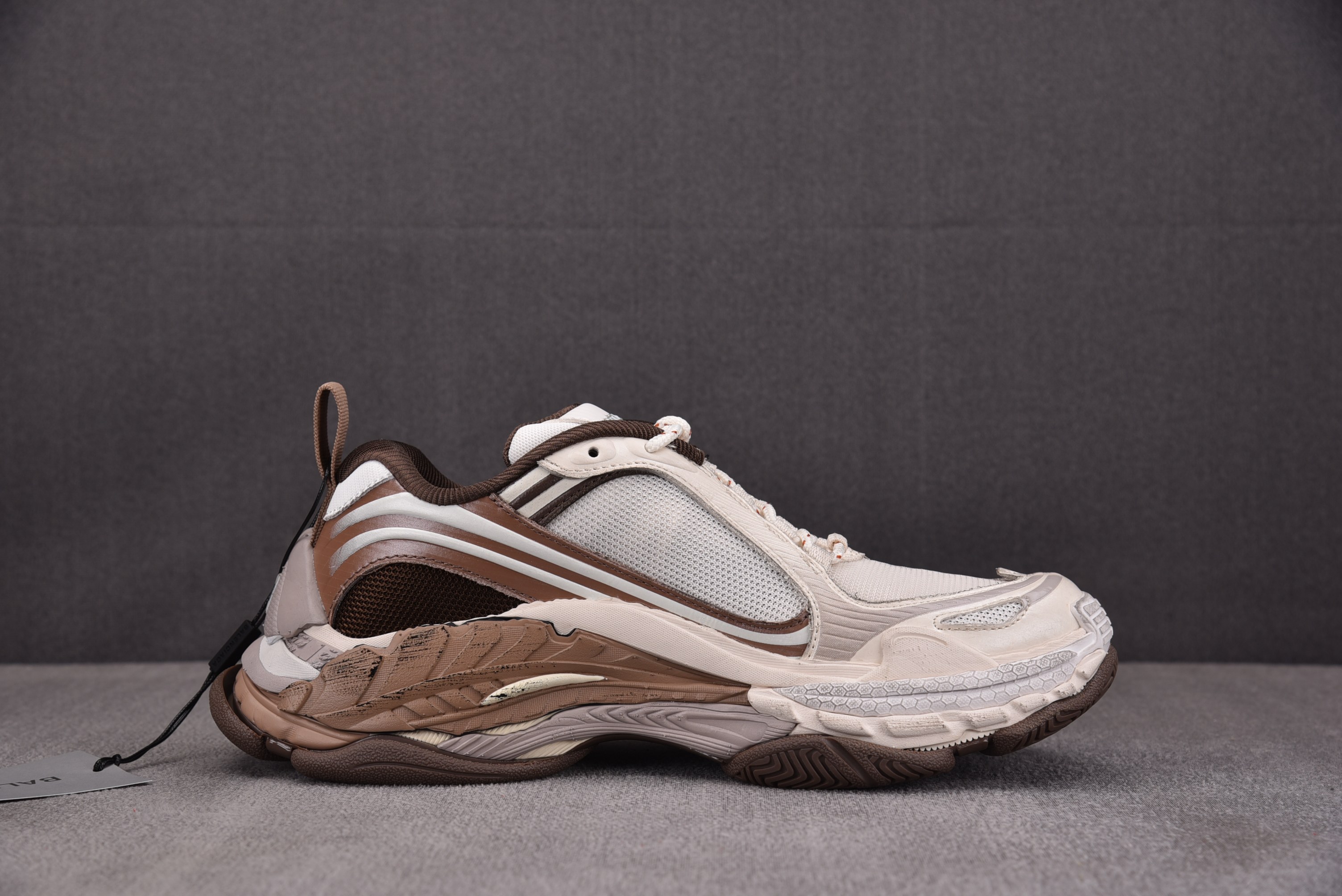 Balenciaga Triple S 2 米棕 #YZ009-0335-46