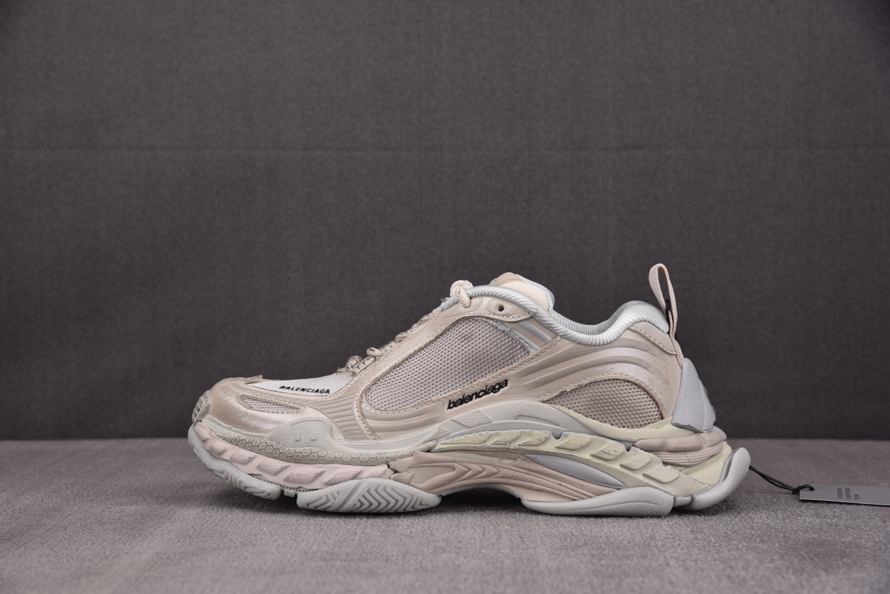 Balenciaga Triple S 2 米色 #YZ009-0335-46