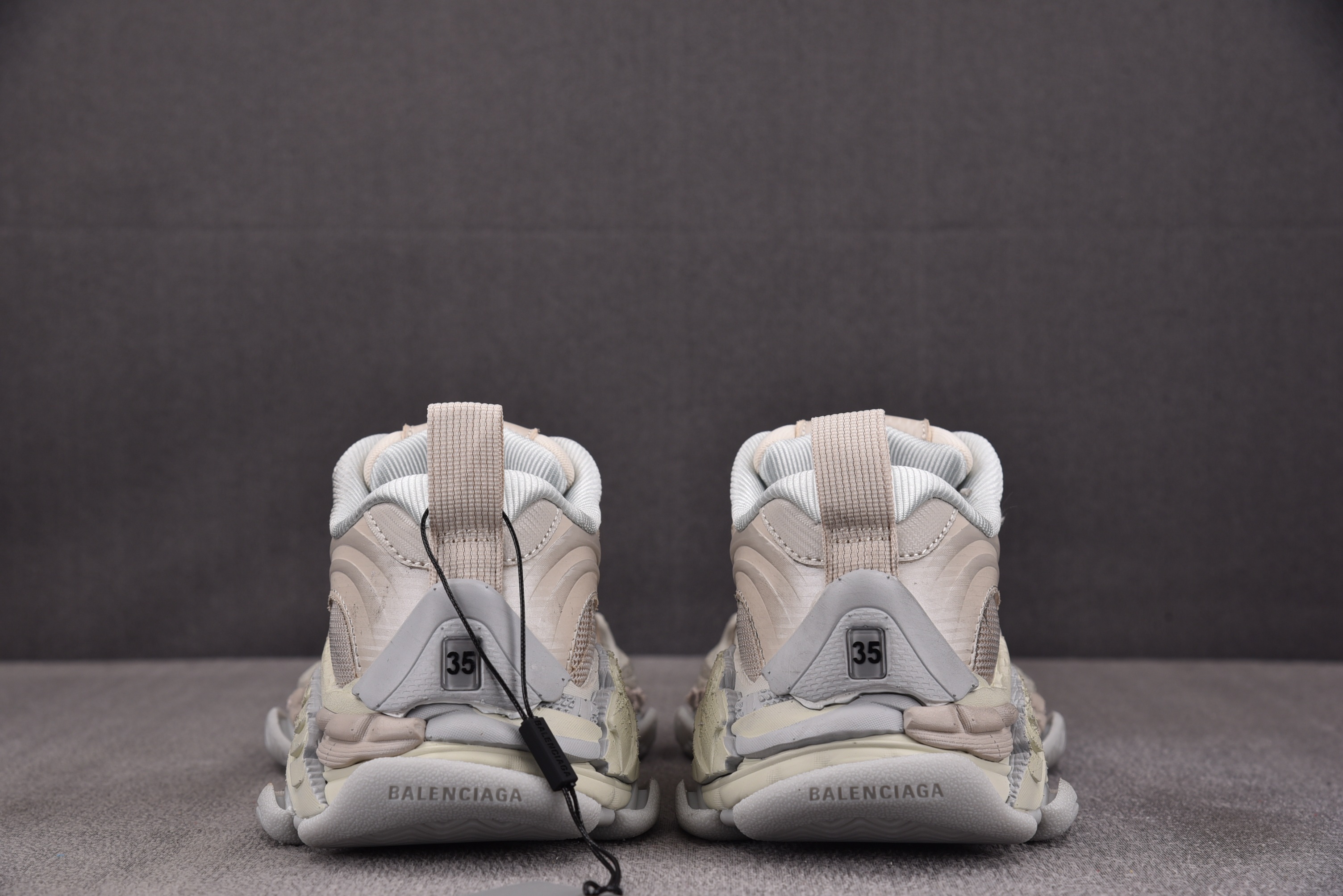 Balenciaga Triple S 2 米色 #YZ009-0335-46