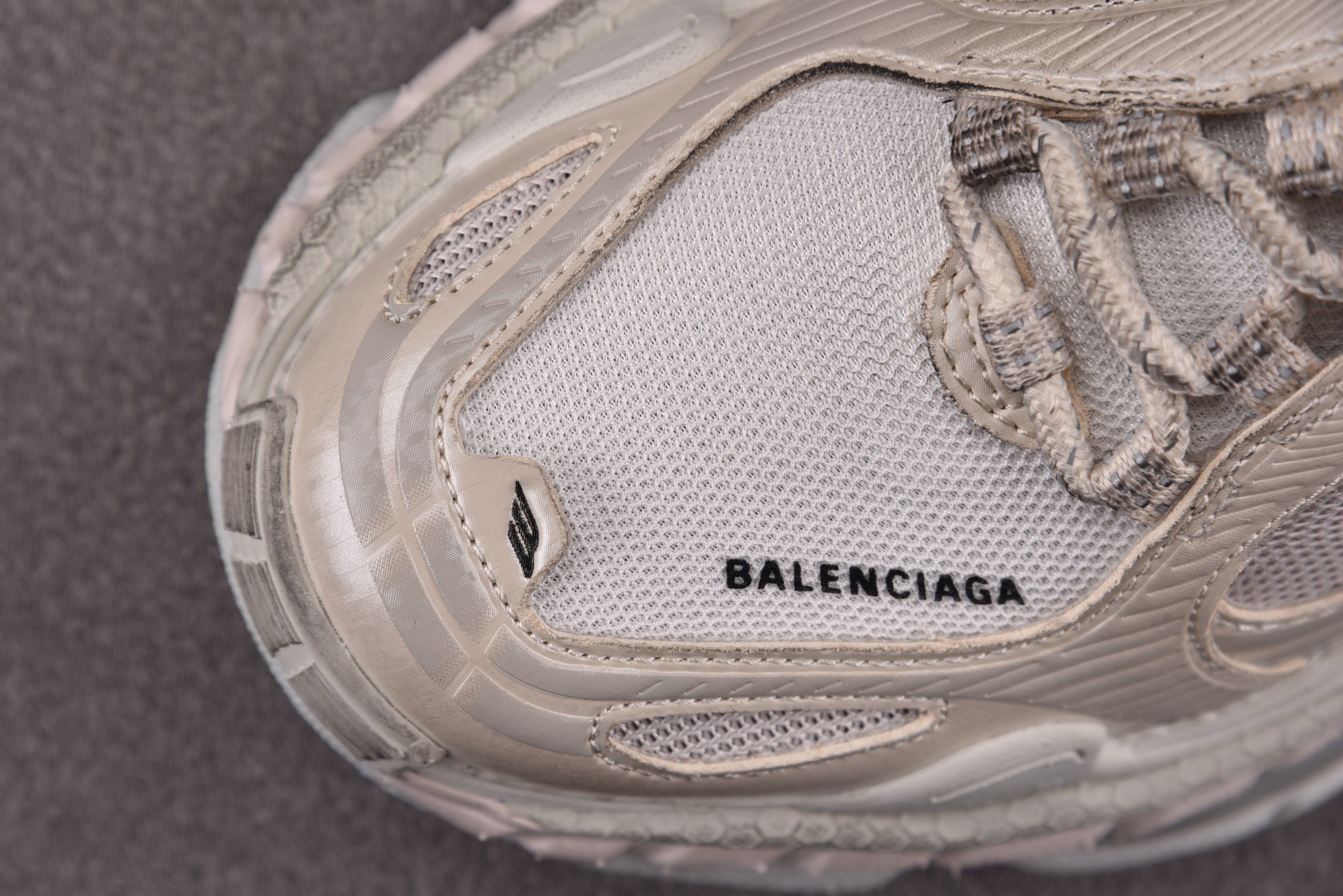 Balenciaga Triple S 2 米色 #YZ009-0335-46