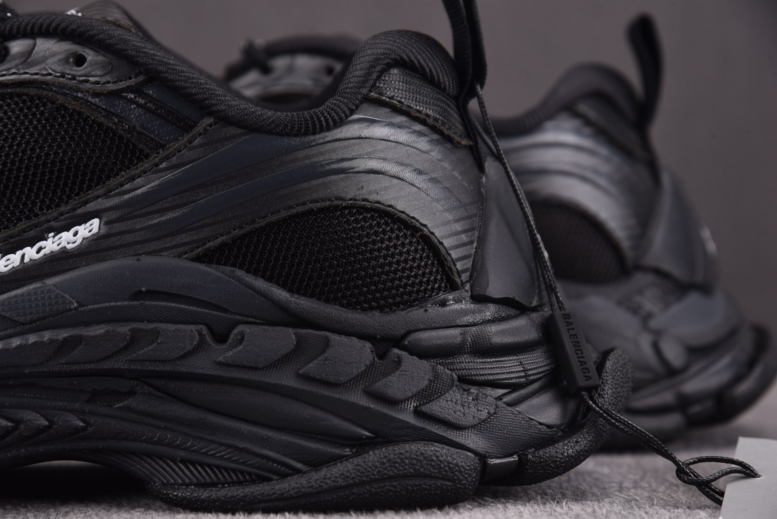Balenciaga Triple S 2 黑色 #YZ009-0335-46
