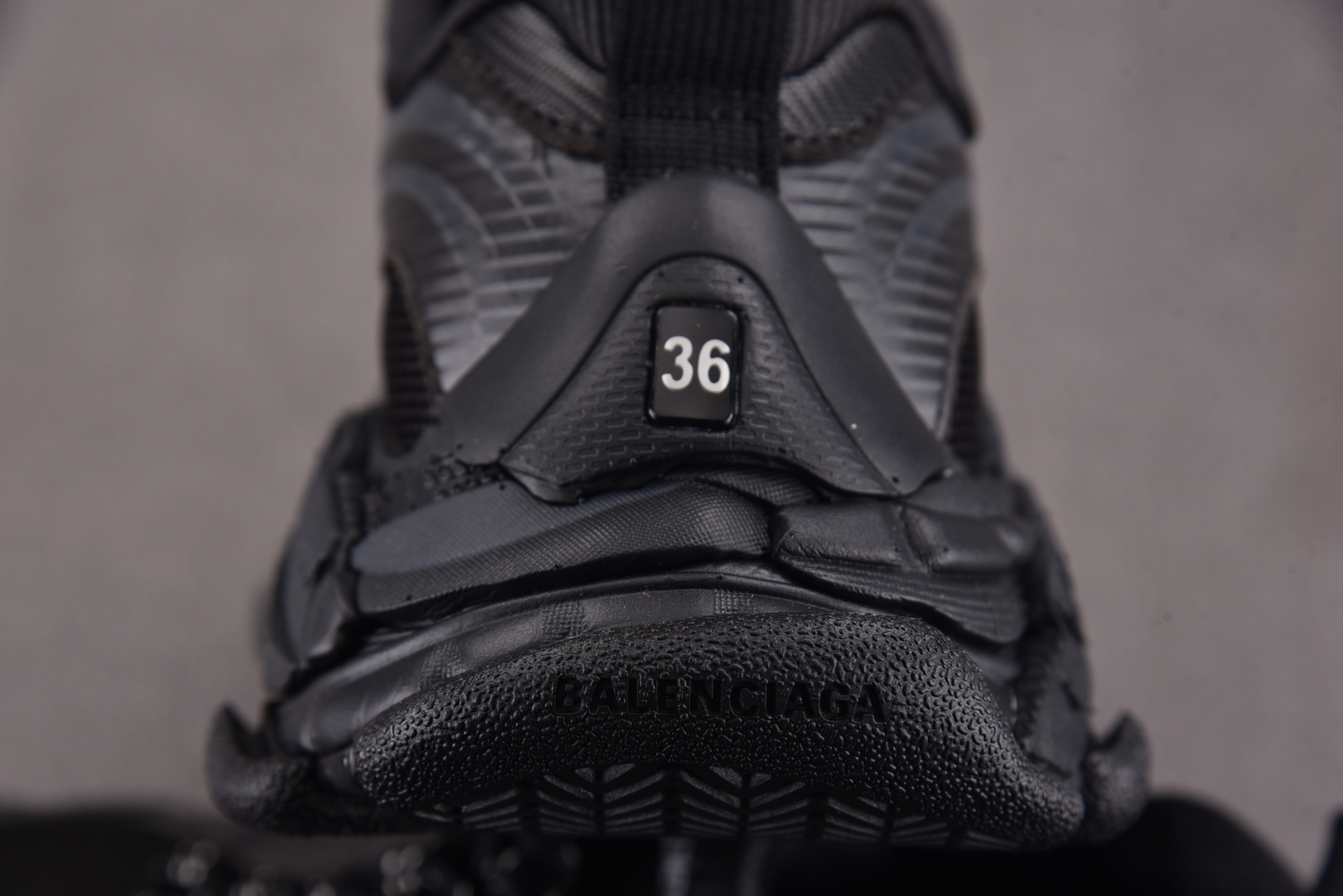 Balenciaga Triple S 2 黑色 #YZ009-0335-46