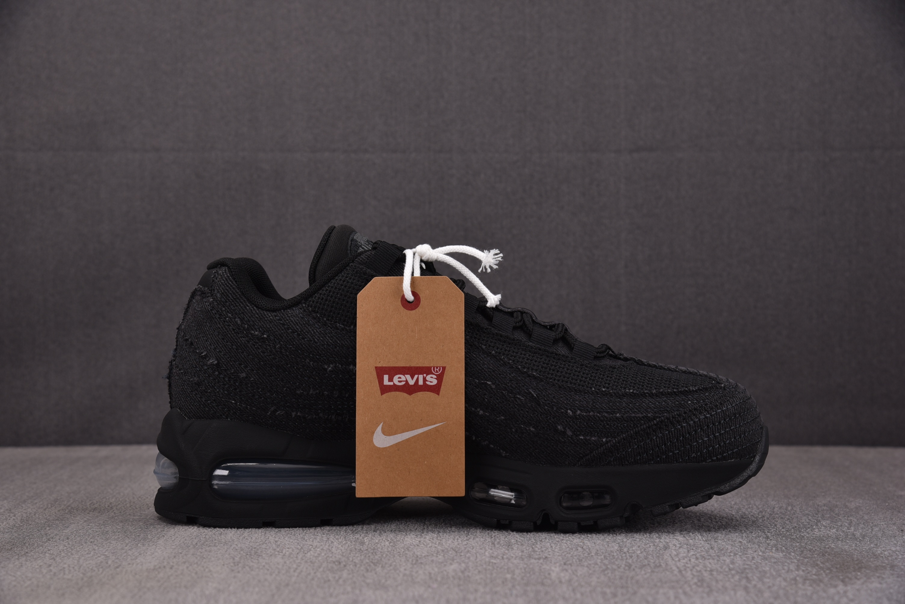 NK x Levi's Air Max 95 Black 黑色 HM4743-001 #YZ001-14