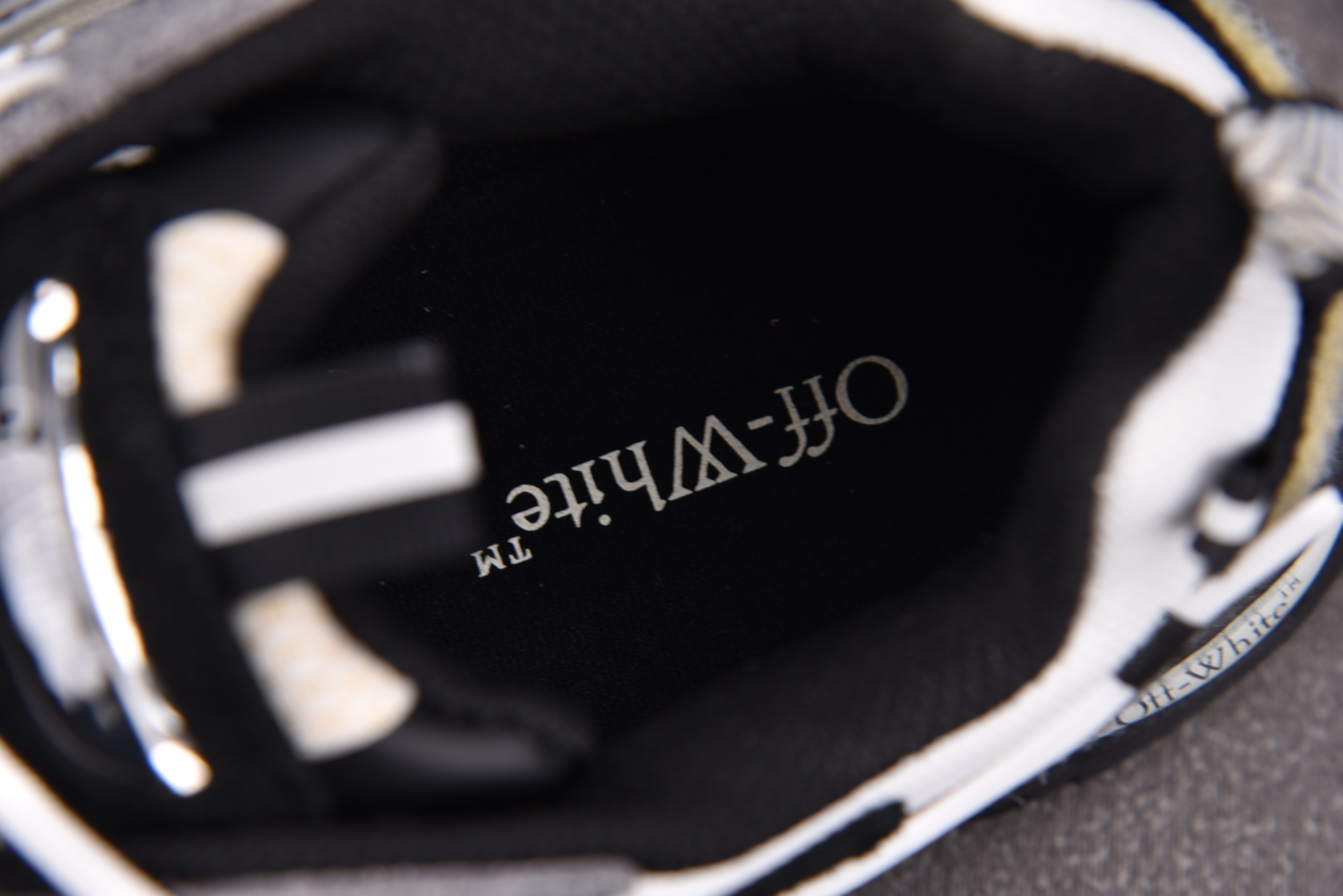 【纯原】OFF-WHITE BE RIGHT BACK 白灰黑 #YZ00236-47