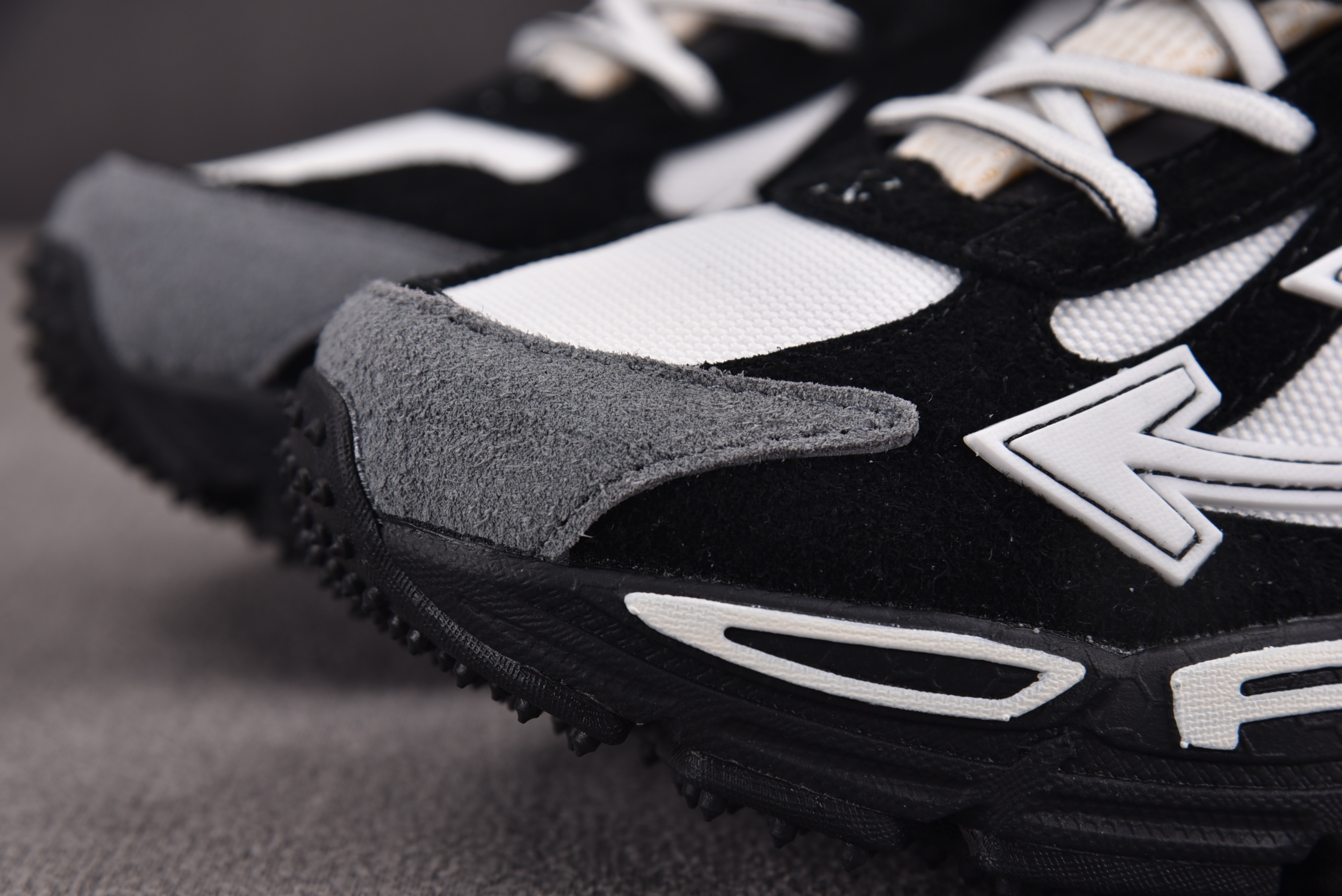 【纯原】OFF-WHITE BE RIGHT BACK 白灰黑 #YZ00236-47
