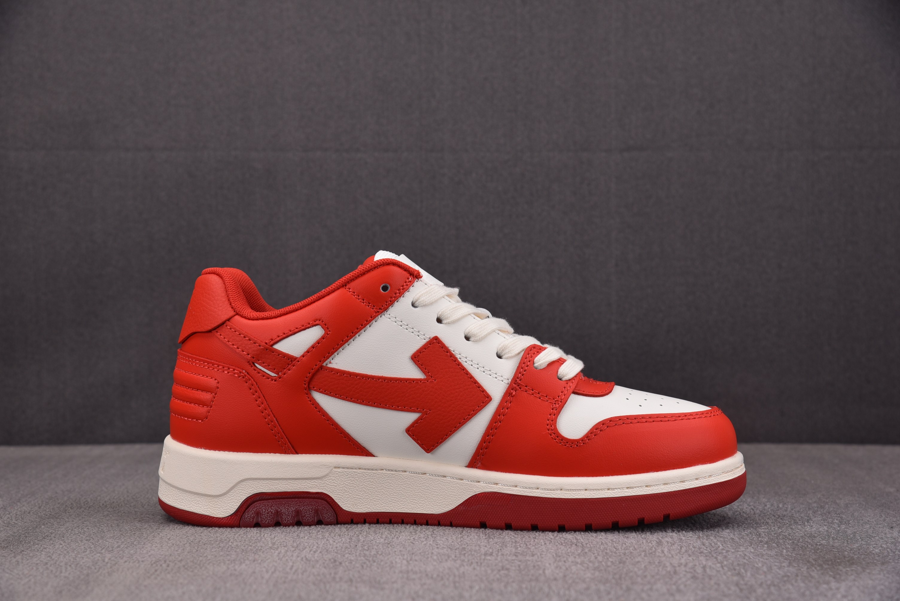 【纯原】OFF-WHITE Out of Office 白红 #YZ00236-47