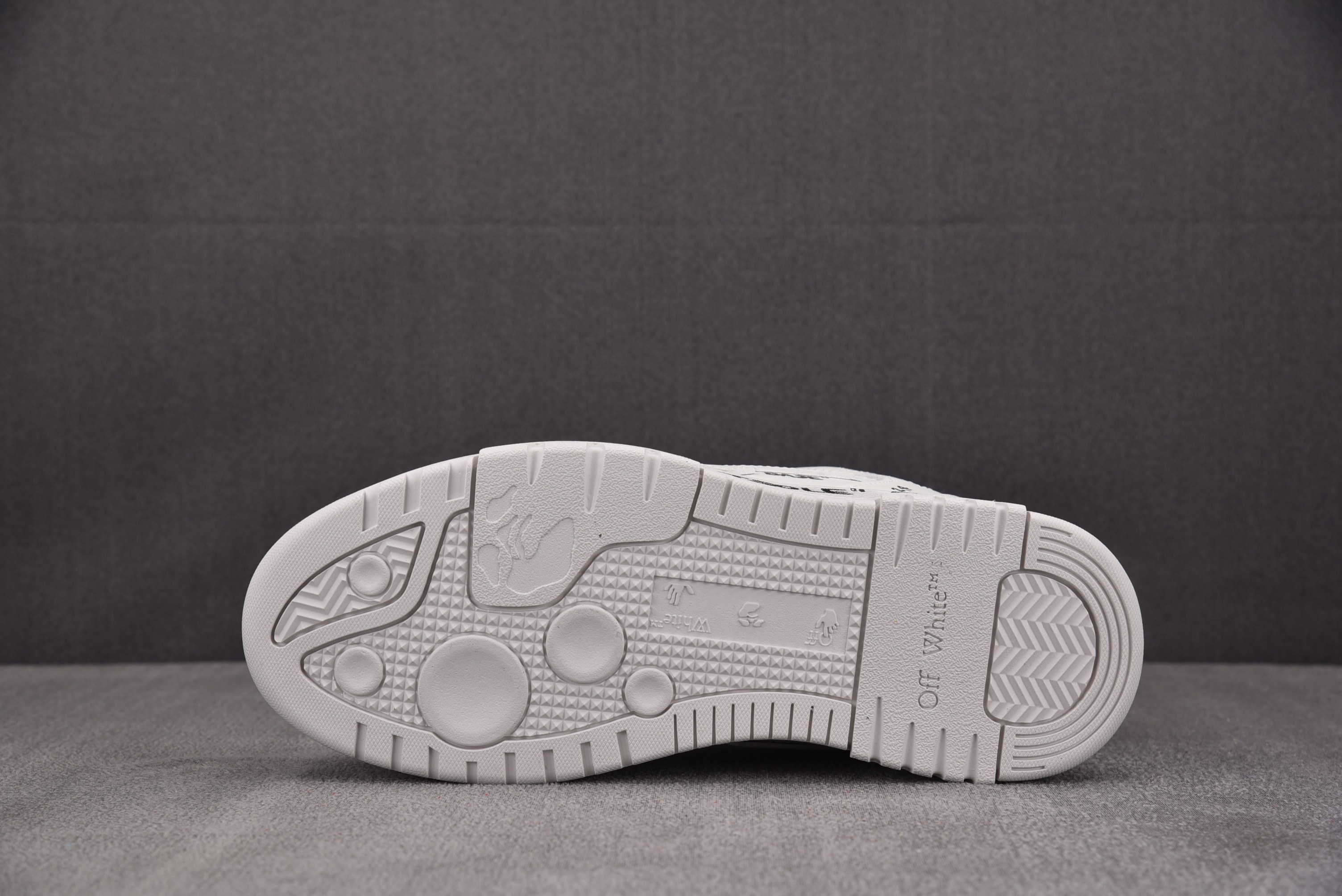 【纯原】OFF-WHITE Out of Office 白色涂鸦 #YZ00236-47