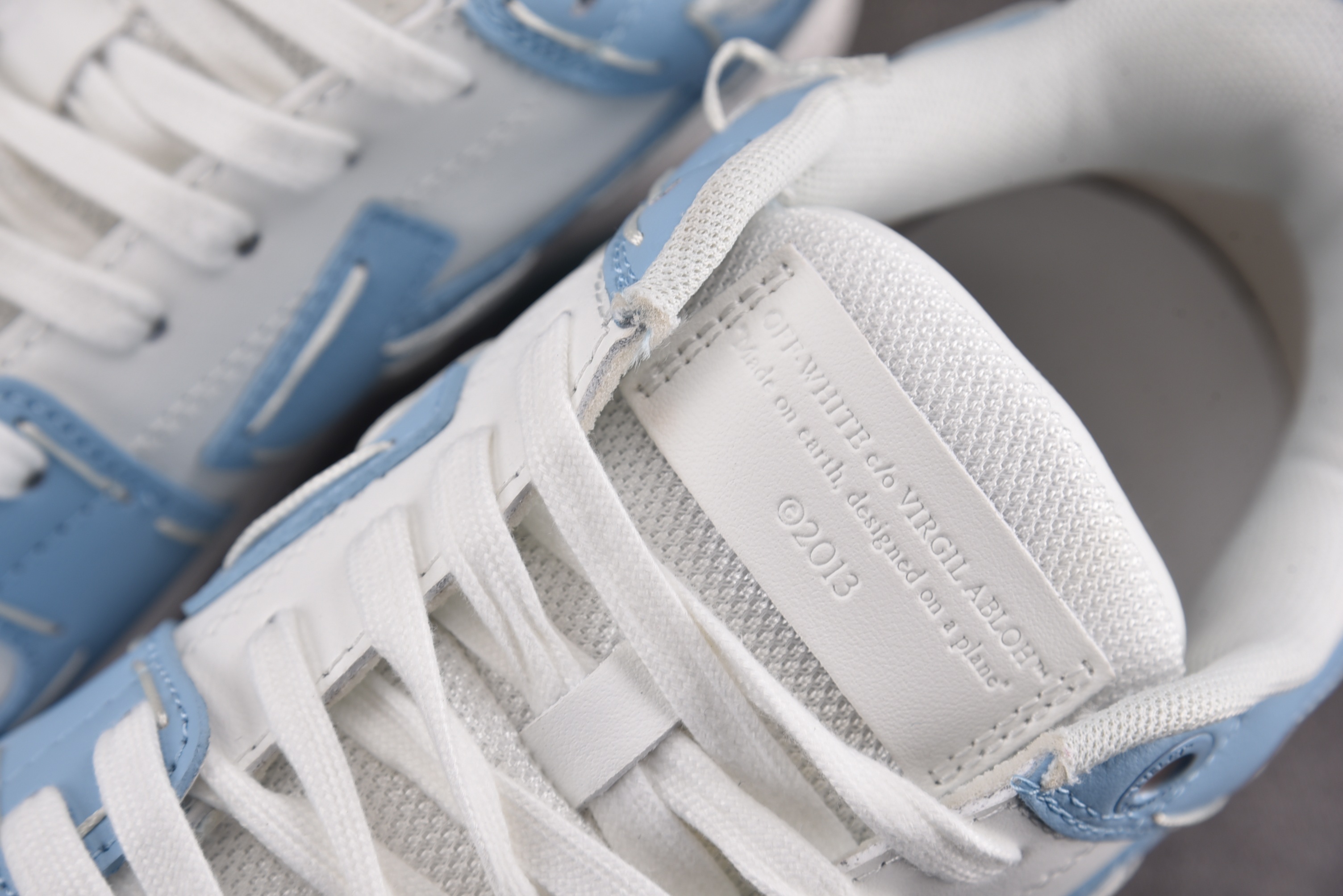 【纯原】OFF-WHITE Out of Office 白蓝 #YZ00236-47