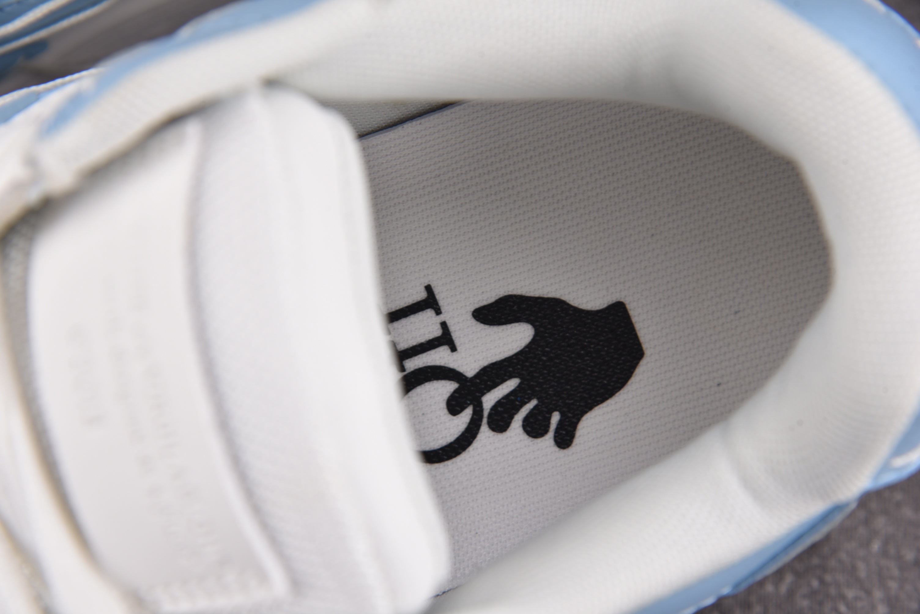 【纯原】OFF-WHITE Out of Office 白蓝 #YZ00236-47