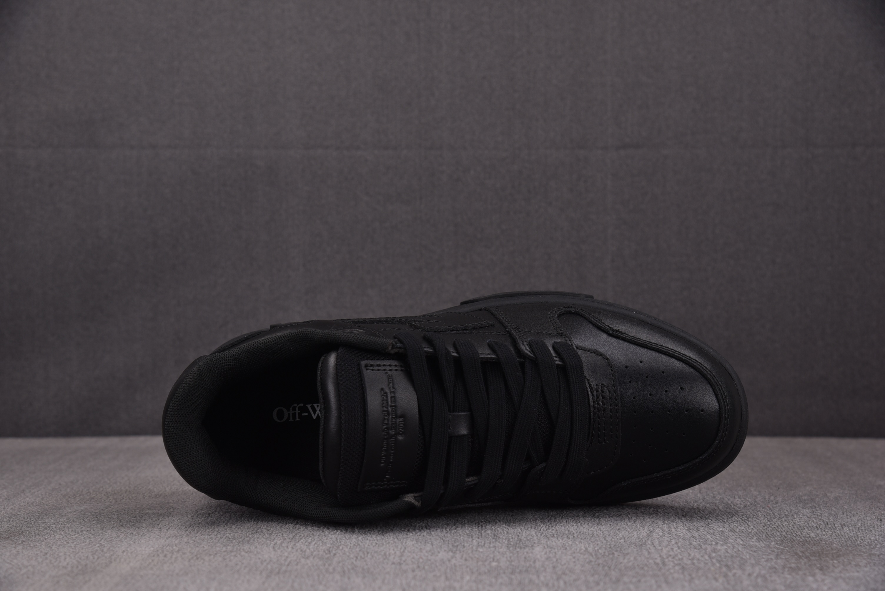 【纯原】OFF-WHITE Out of Office 黑色 #YZ00236-47