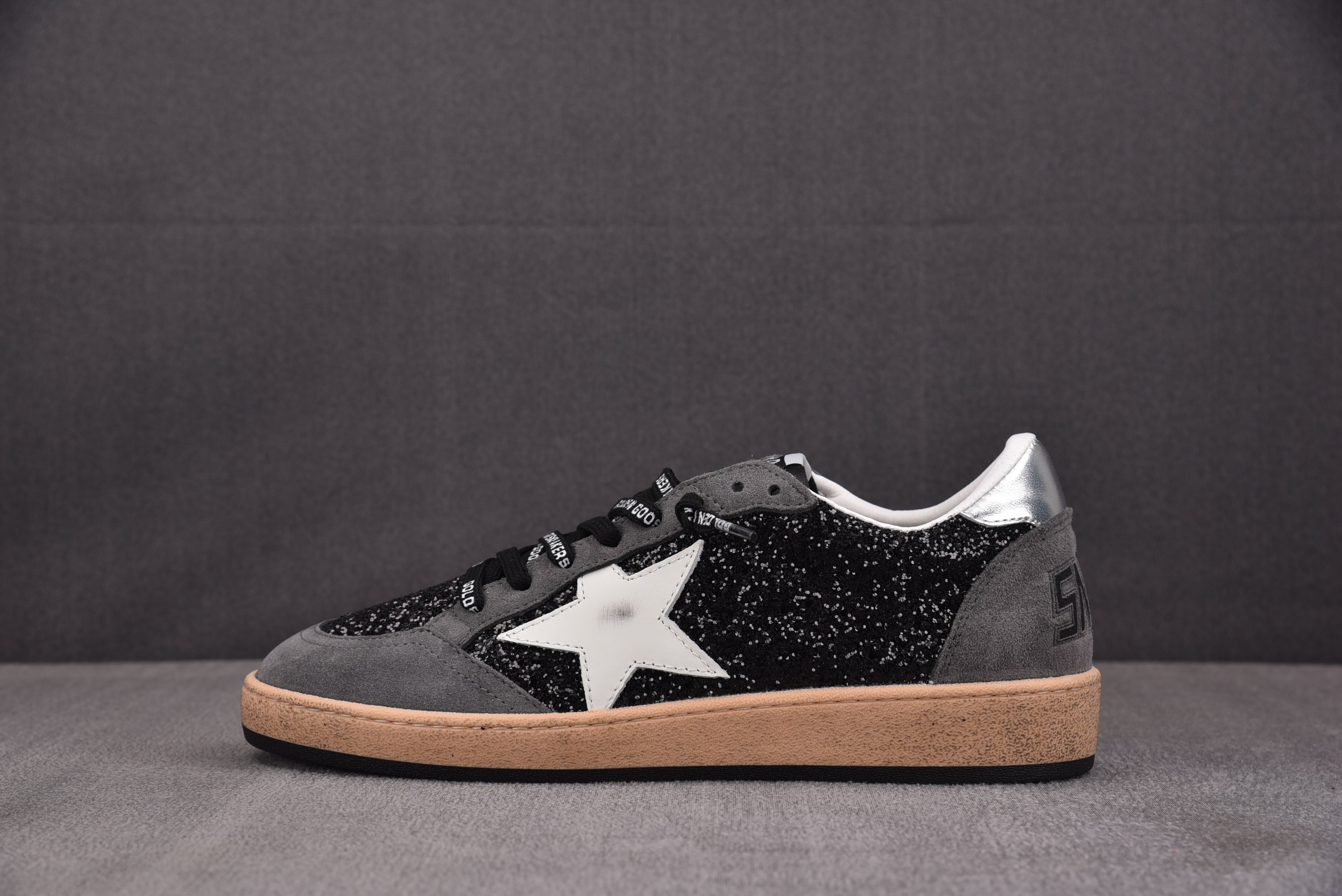 Golden Goose Ball Star 灰黑白  #YZ00636-46