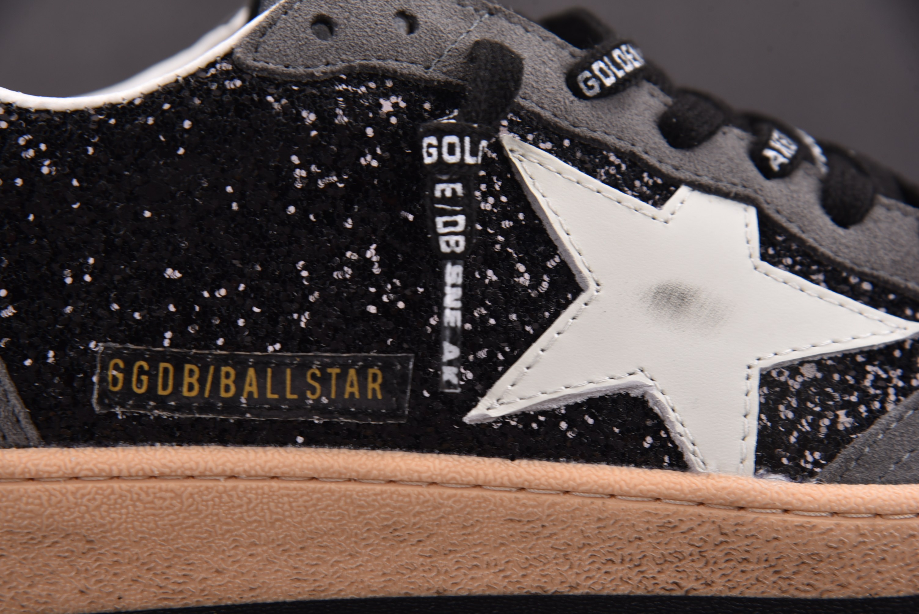 Golden Goose Ball Star 灰黑白  #YZ00636-46