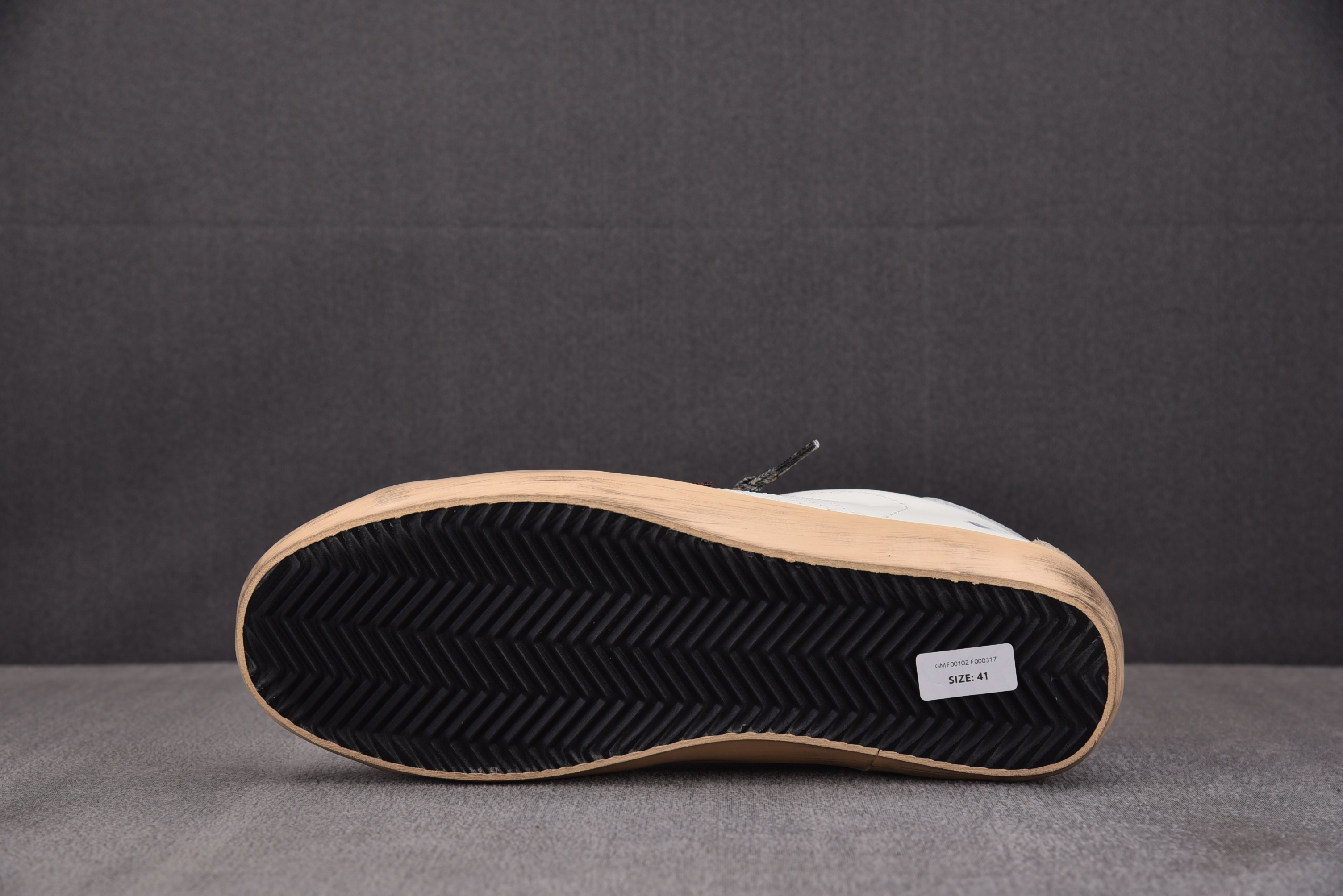 Golden Goose Ball Star 白色 红星  #YZ00636-46