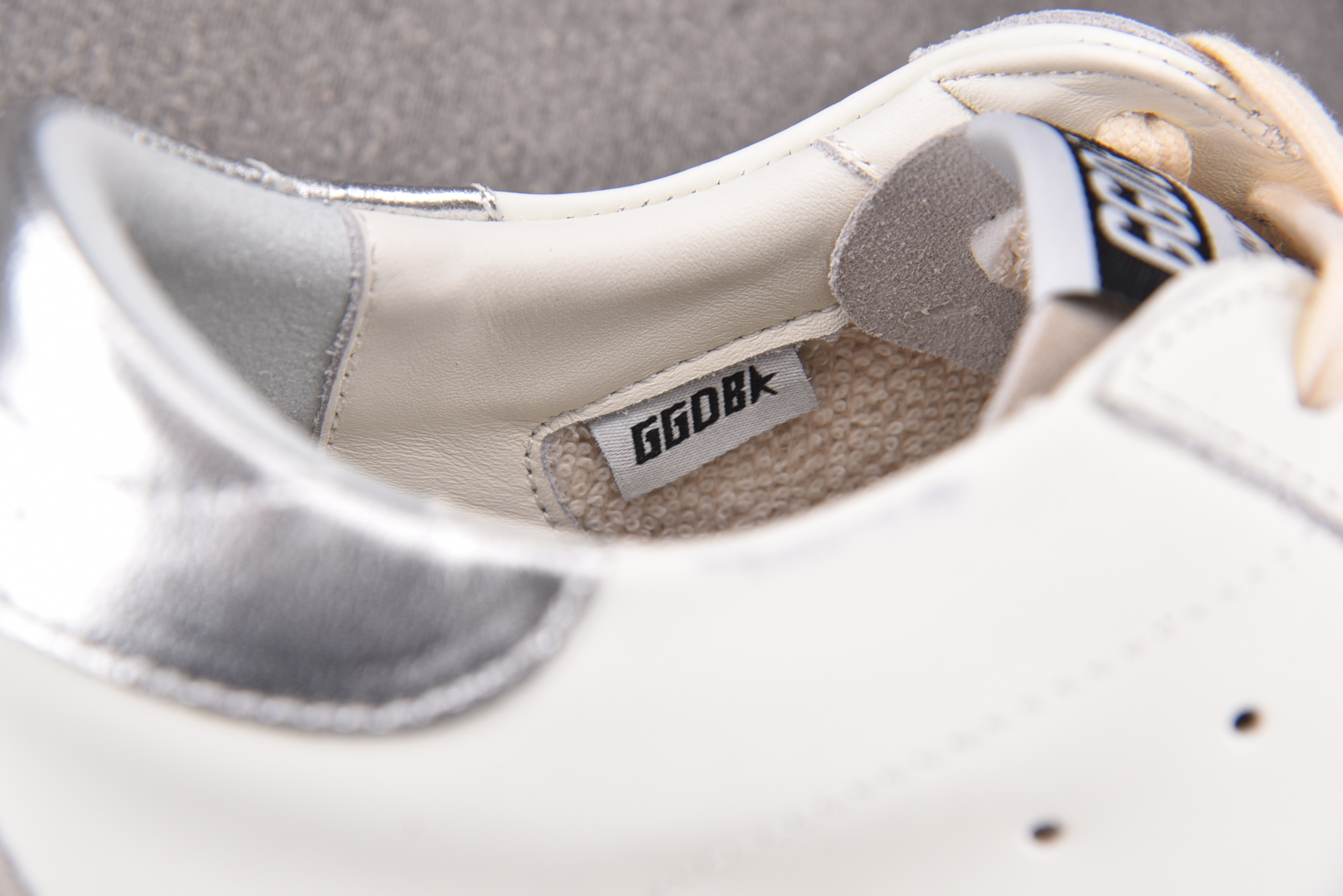 Golden Goose Ball Star 粉白 金星  #YZ00636-46