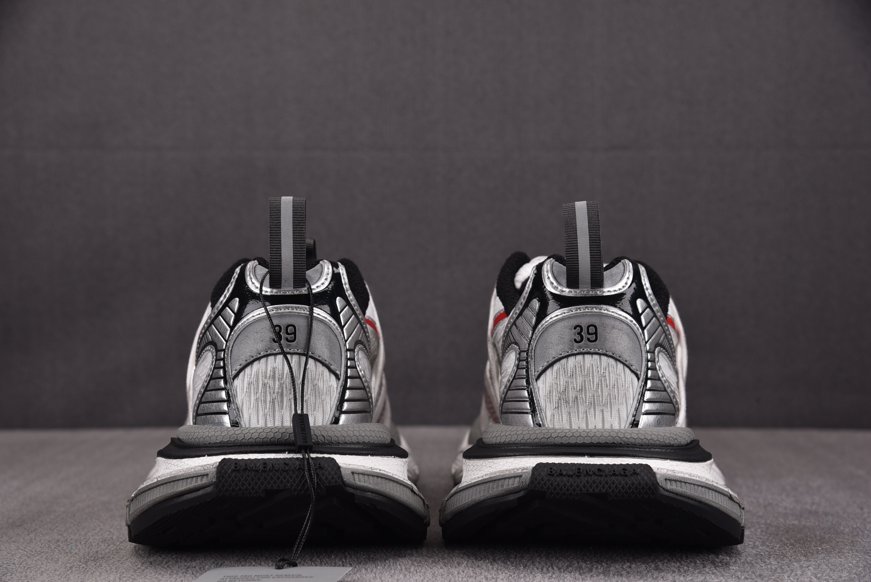 Balenciaga 3XL Extreme Laces B 绑带金属扣 灰红 #YZ009-0335-