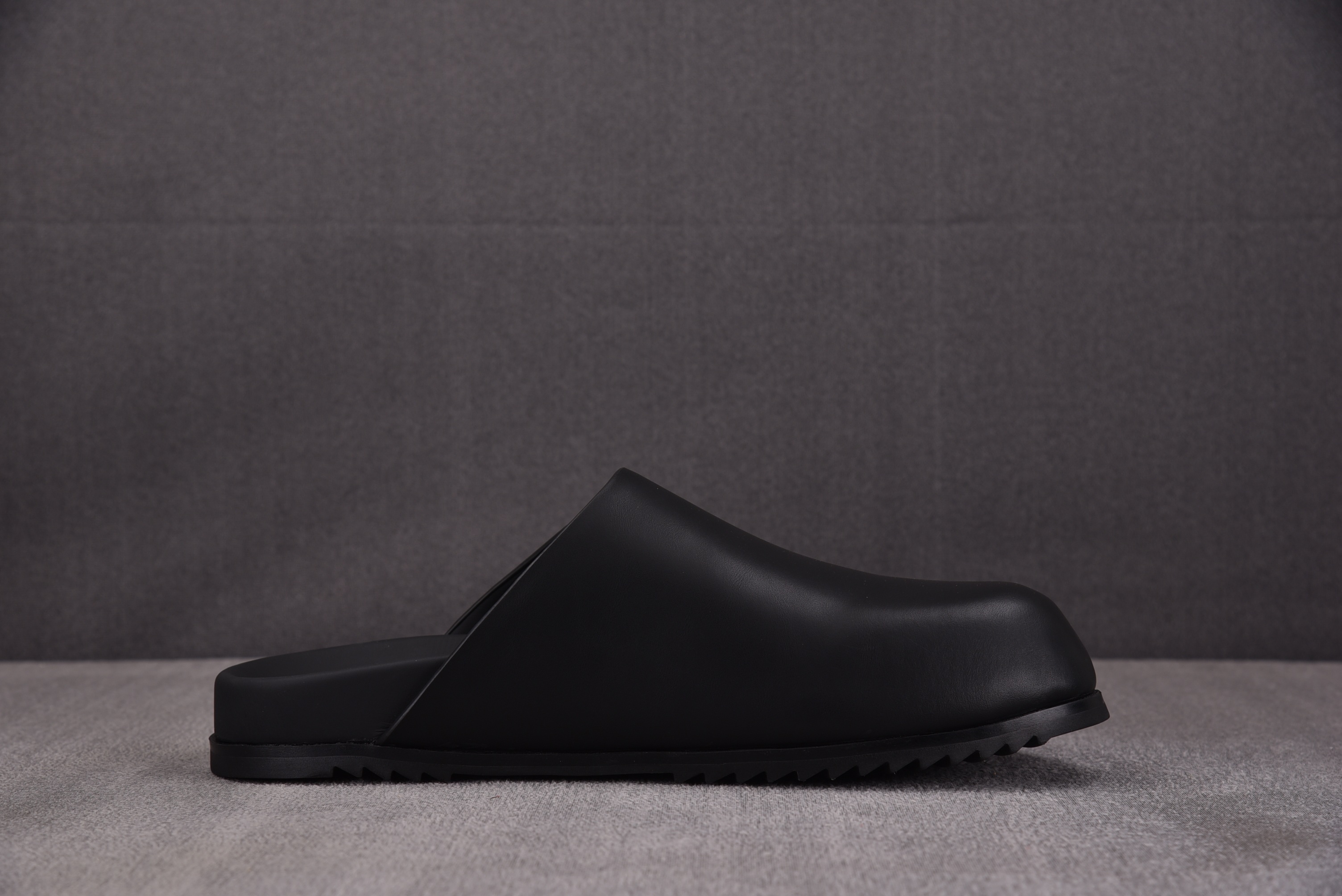RICK OWENS RO 穆勒包头拖鞋 黑色36-46