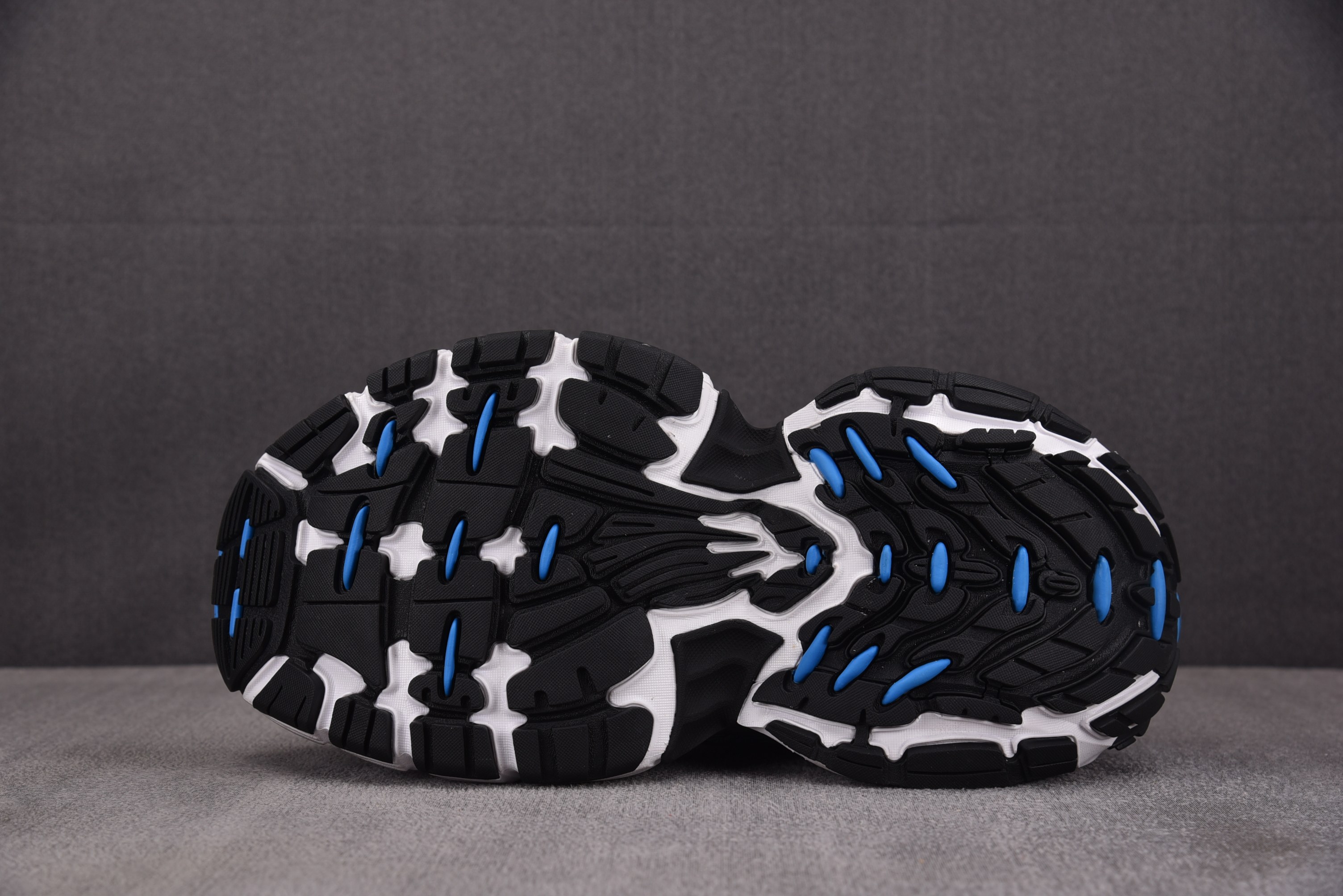 Balenciaga 6XL 蓝白黑 #YZ009-0335-46