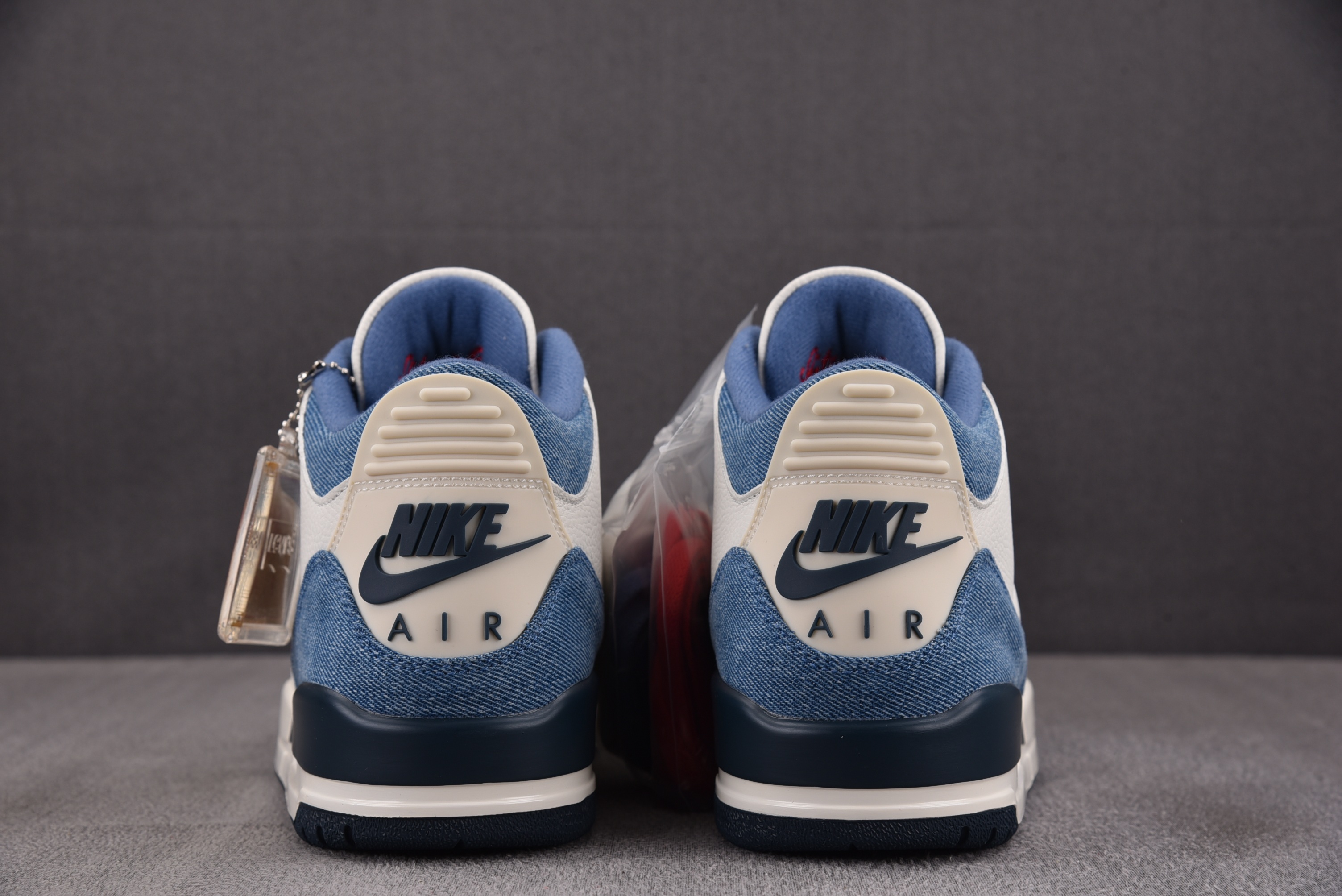 Air Jordan 3 Retro x Levi's All-Star 白蓝牛仔 IR0912-400