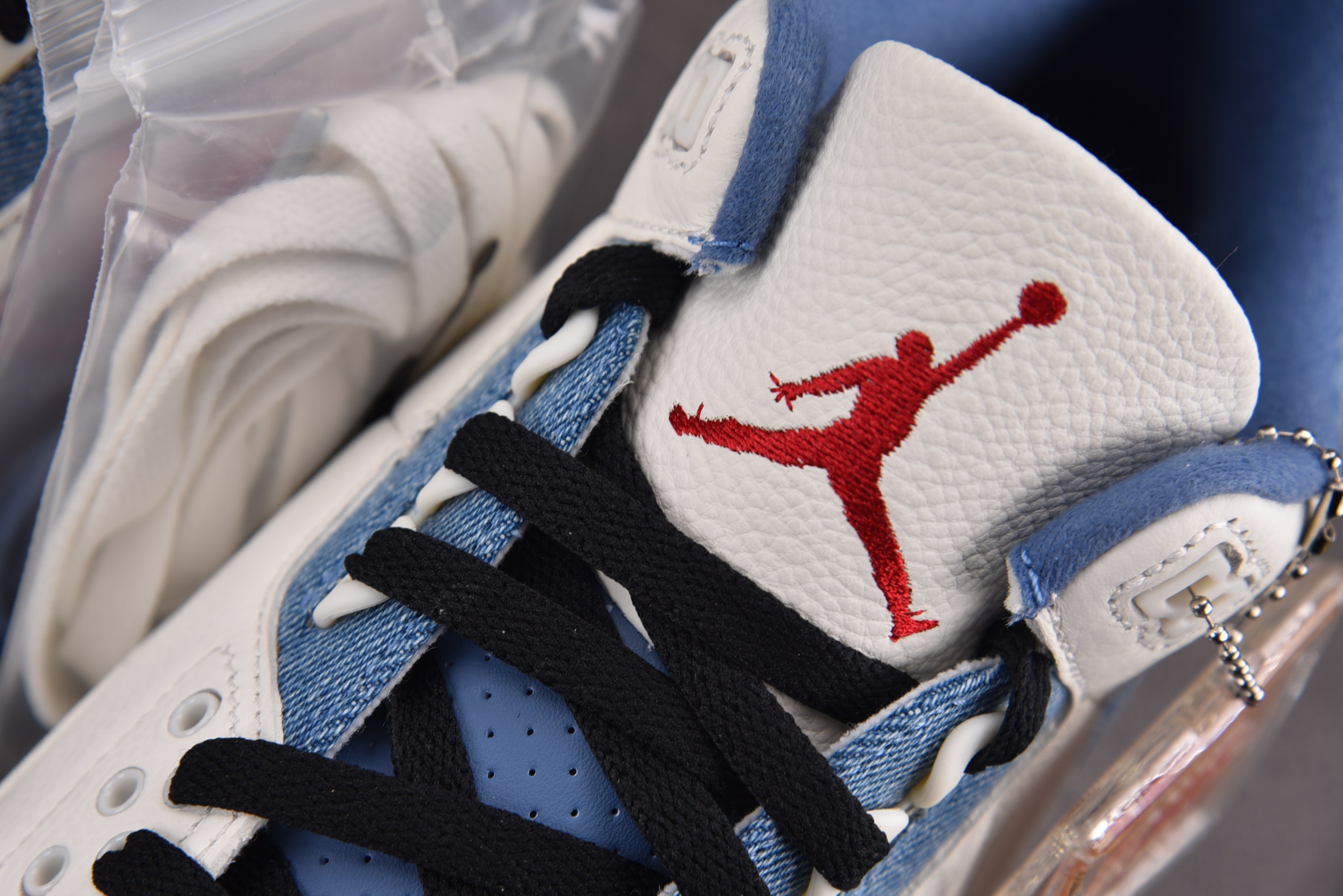 Air Jordan 3 Retro x Levi's All-Star 白蓝牛仔 IR0912-400