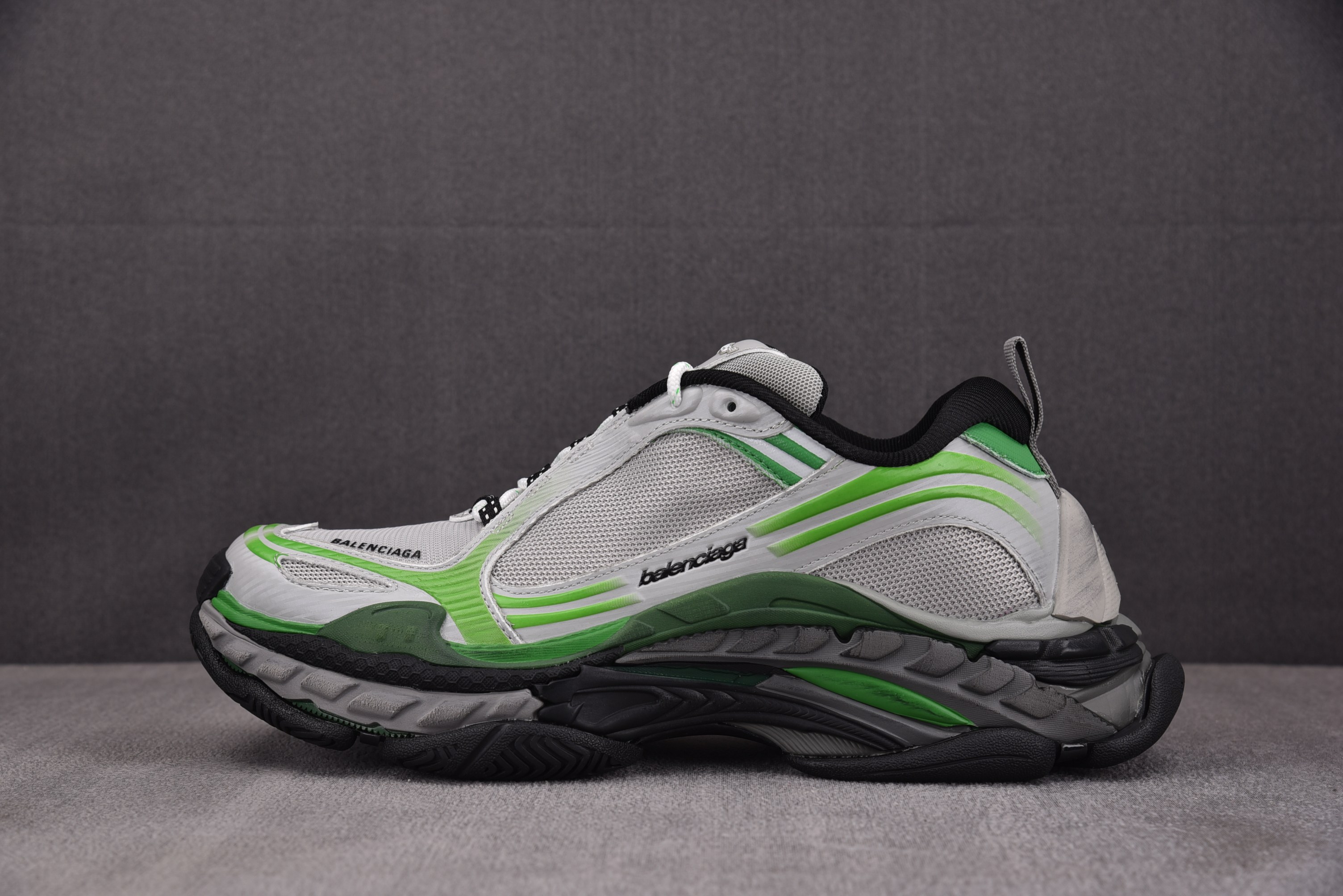 Balenciaga Triple S 2 灰绿 #YZ018-535-46