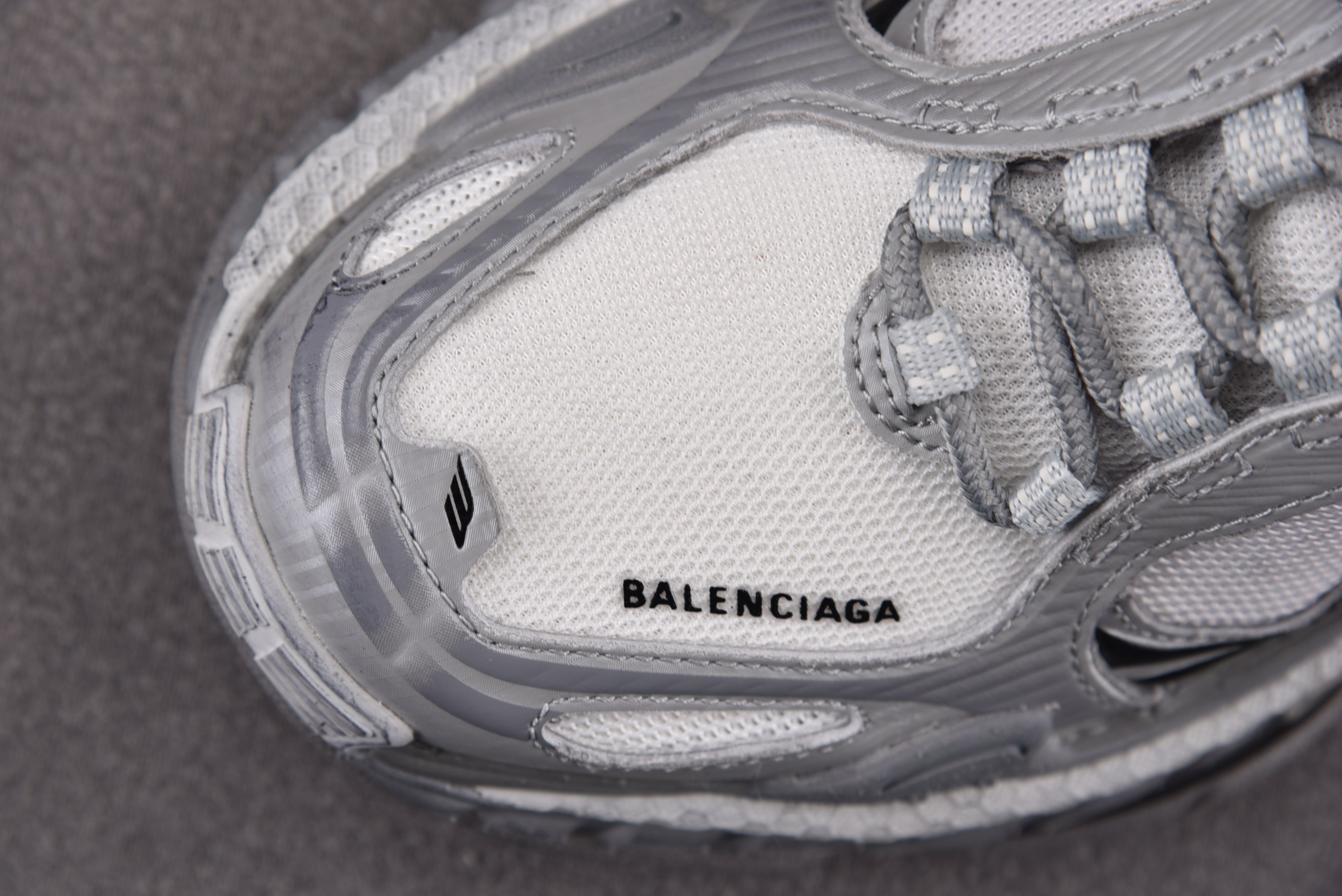 Balenciaga Triple S 2 灰色 #YZ018-535-46