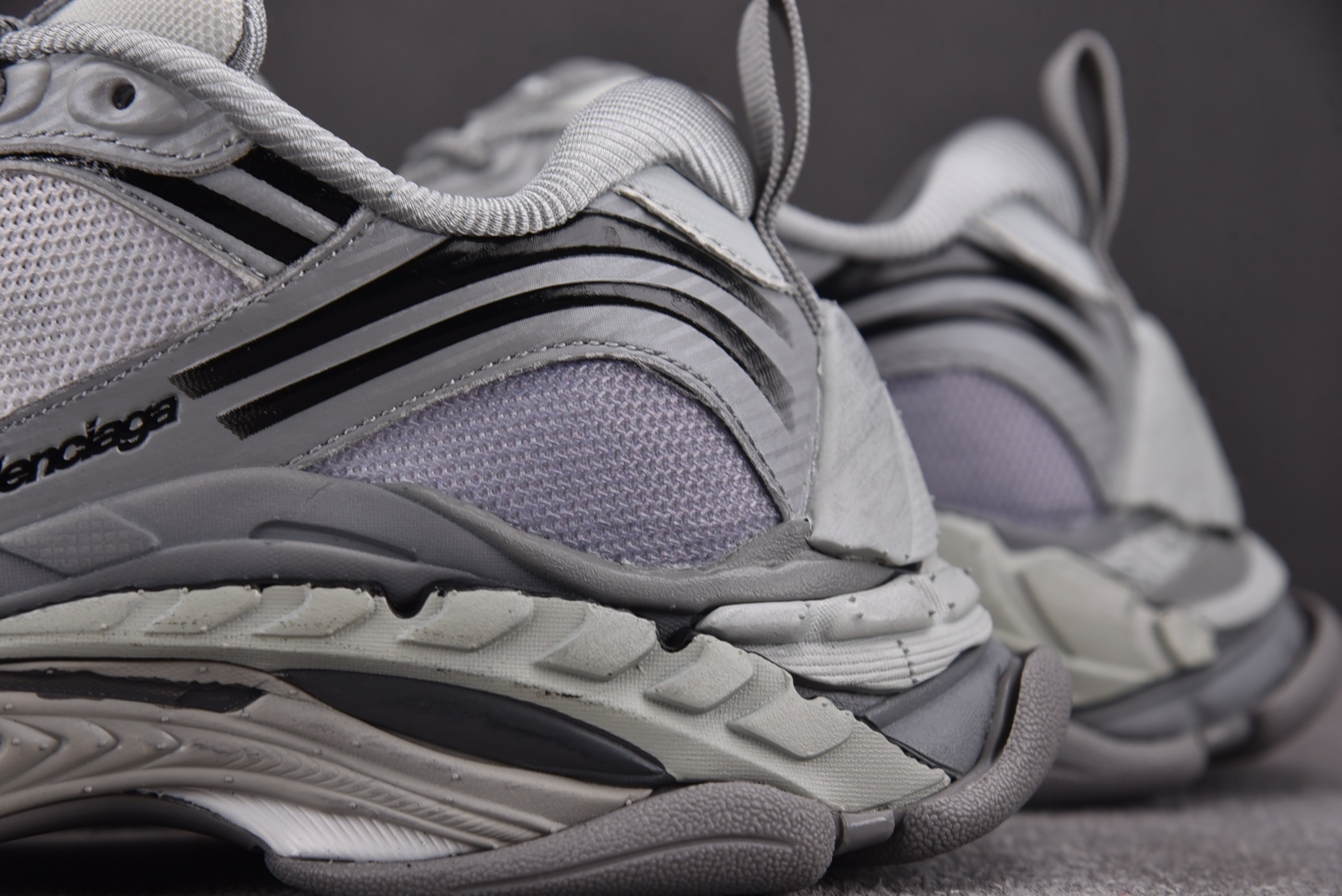 Balenciaga Triple S 2 灰色 #YZ018-535-46