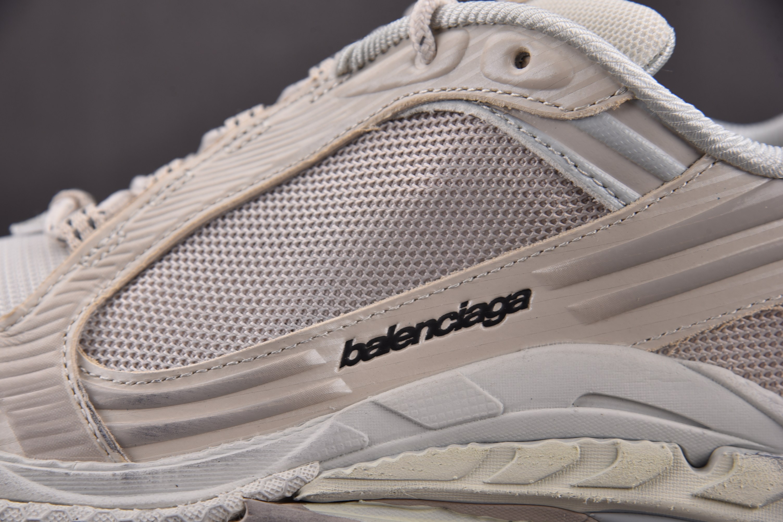 Balenciaga Triple S 2 米色 #YZ018-535-46