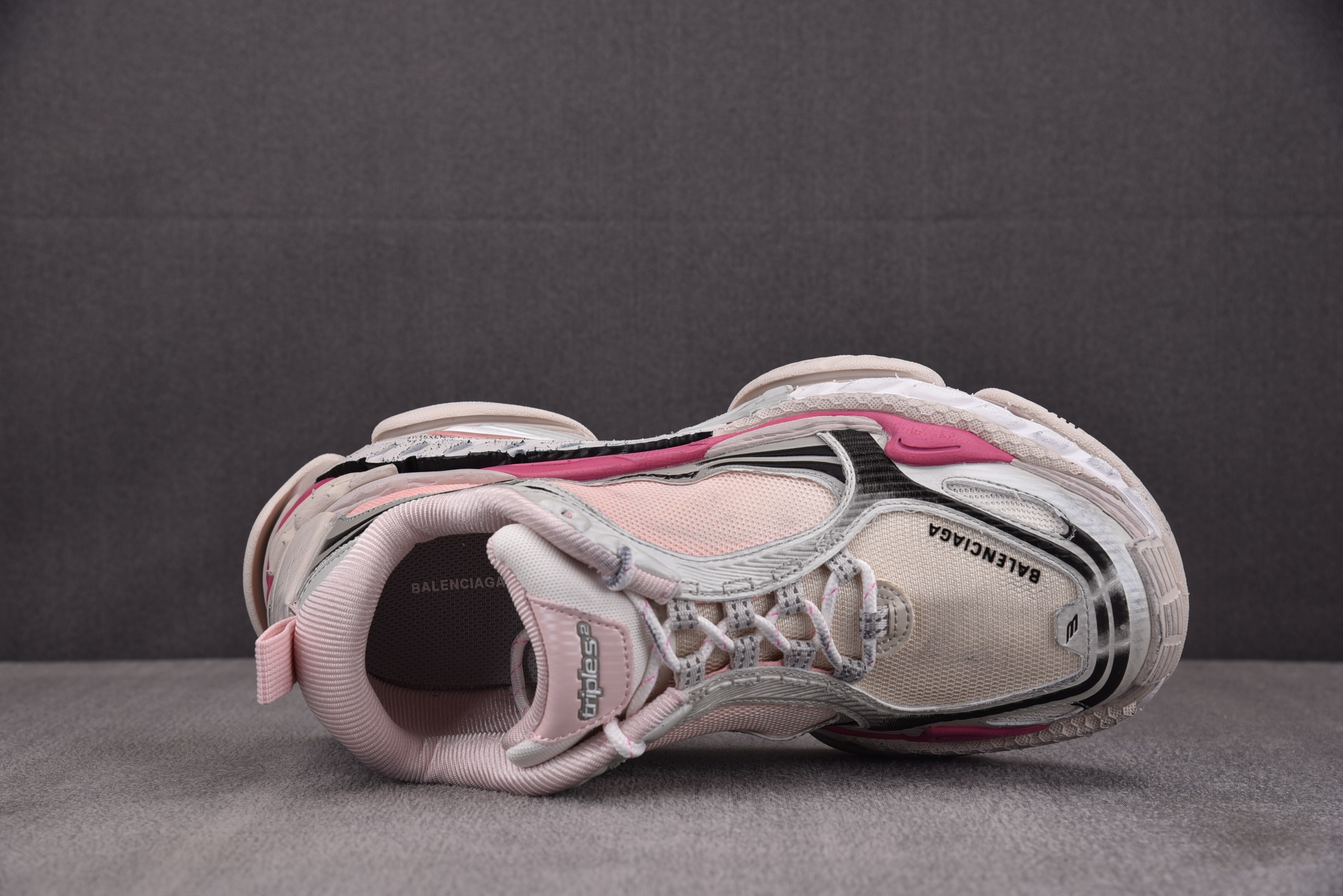 Balenciaga Triple S 2 粉色 #YZ018-535-46