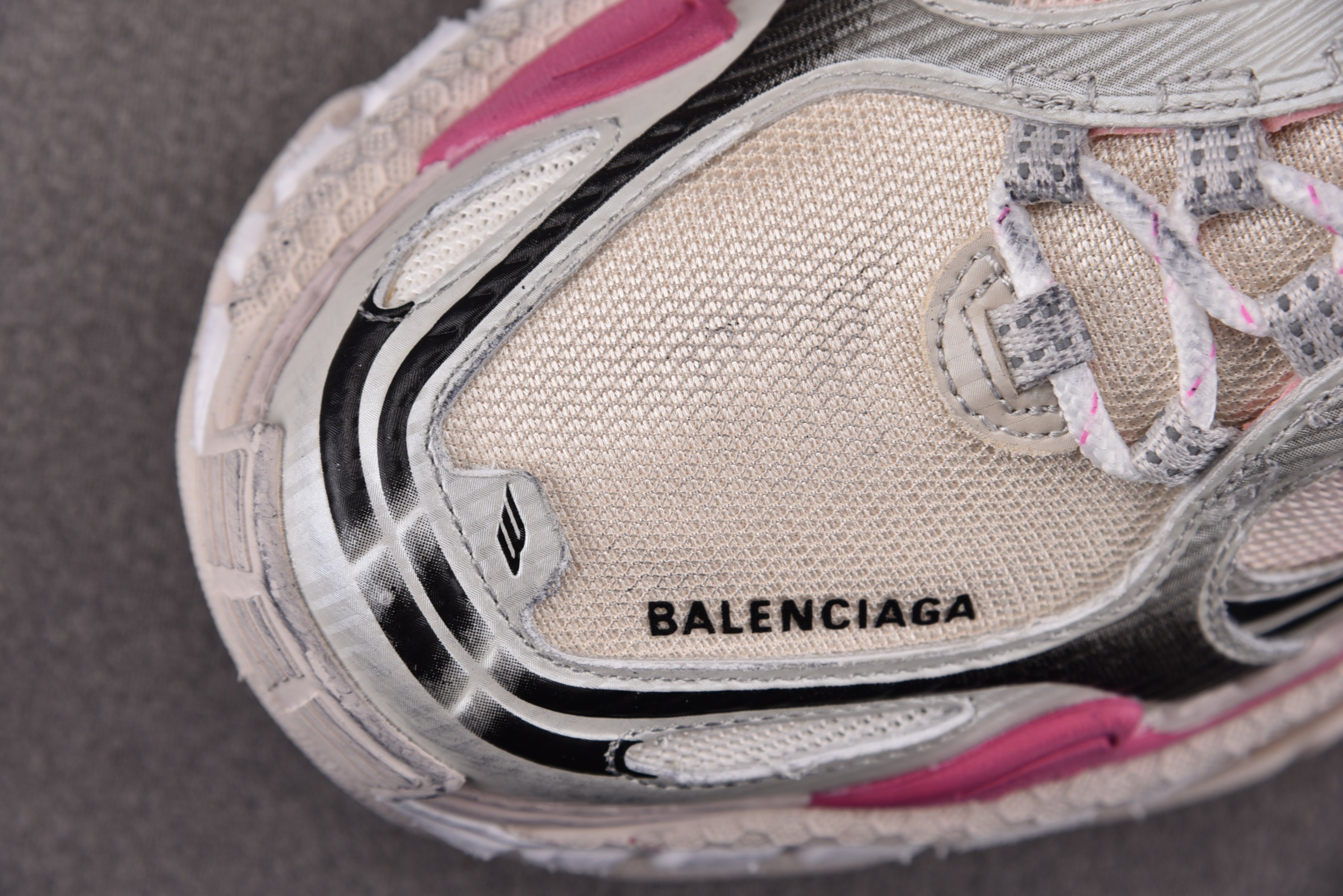 Balenciaga Triple S 2 粉色 #YZ018-535-46