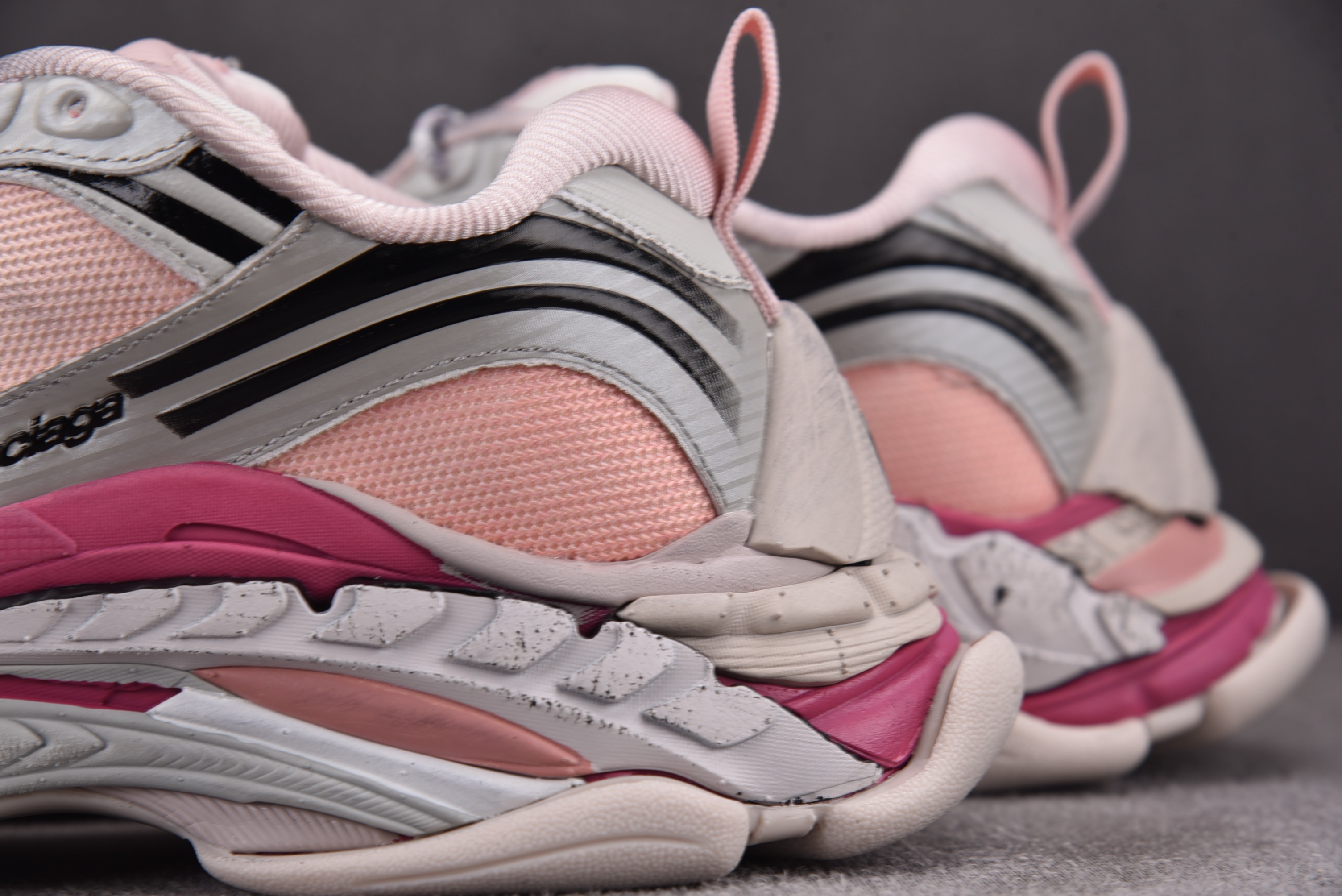 Balenciaga Triple S 2 粉色 #YZ018-535-46
