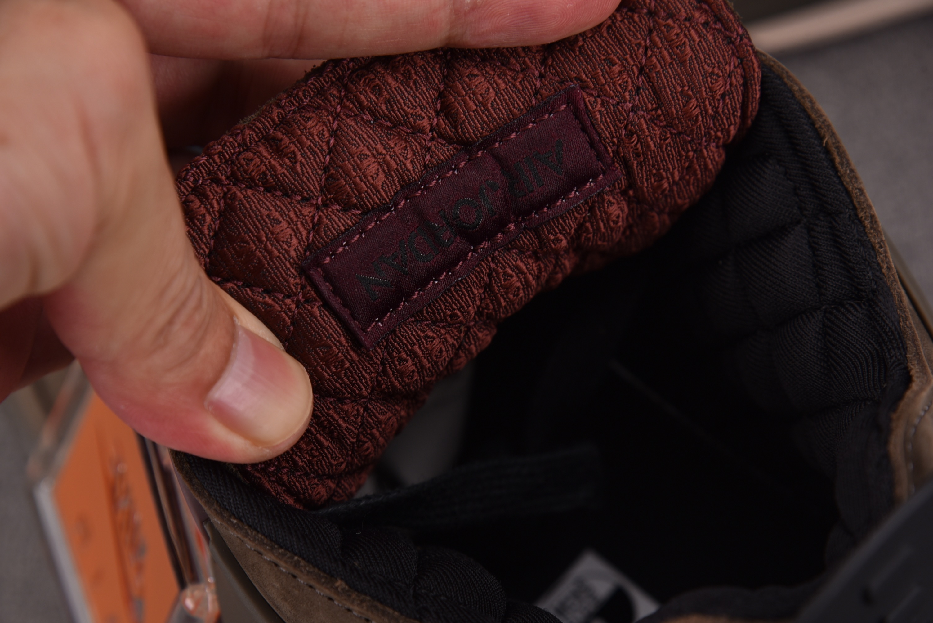 Air Jordan 4 x A Ma Maniere Dark Mocha 深摩卡 IF3102-20
