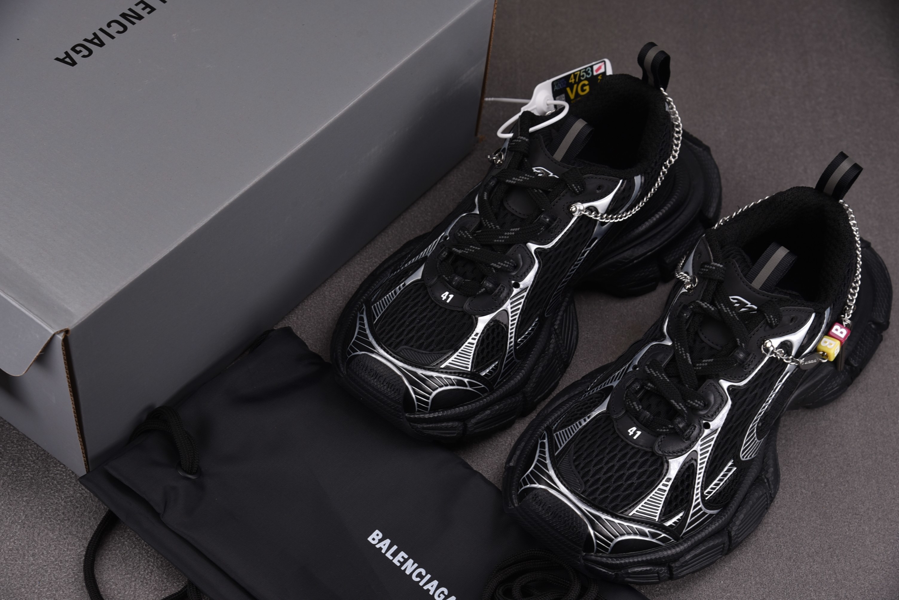 Balenciaga 3XL Chain Charms 黑白 #YZ018-535-46