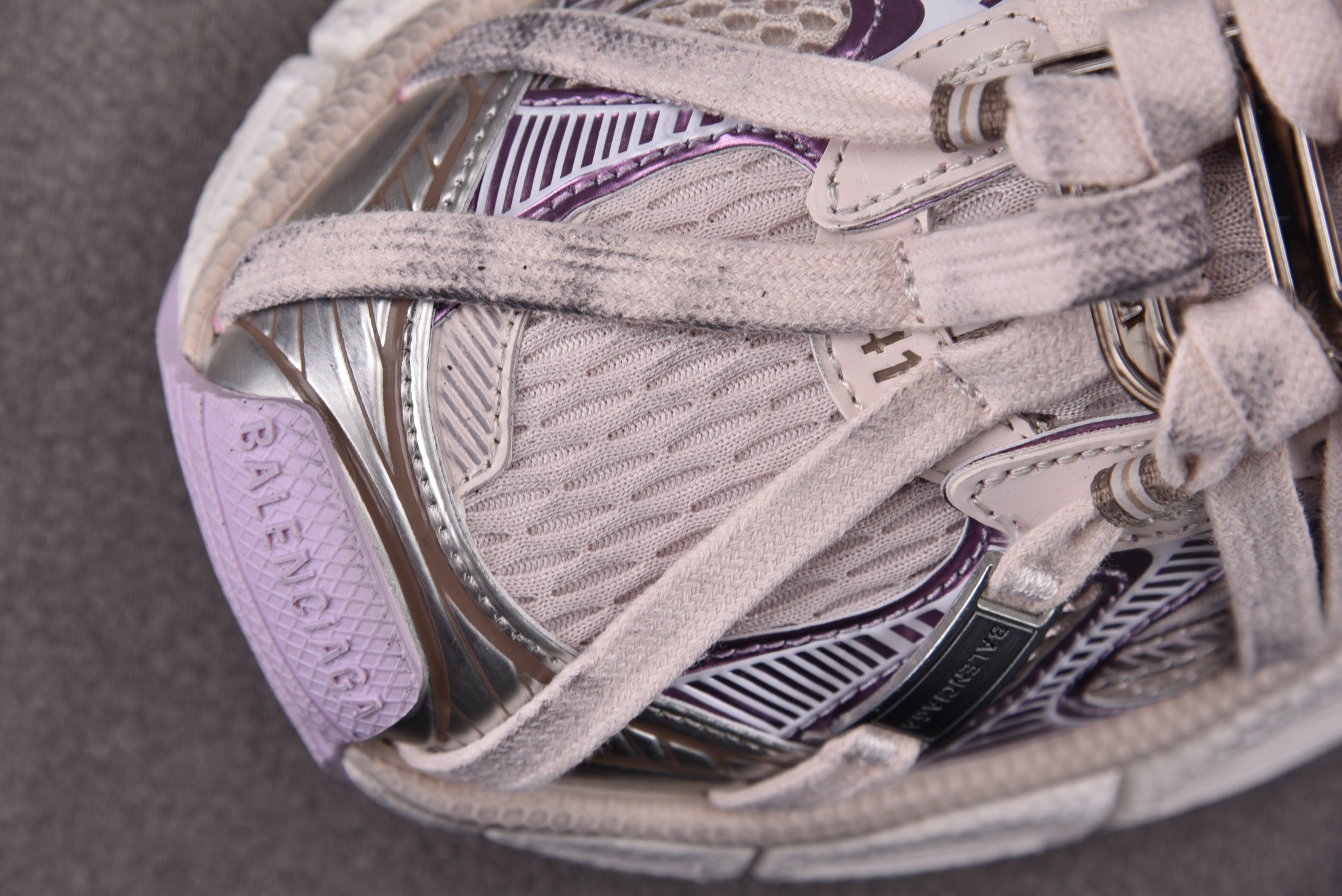Balenciaga 3XL Extreme Laces B 绑带金属扣 金粉 #YZ018-535-4