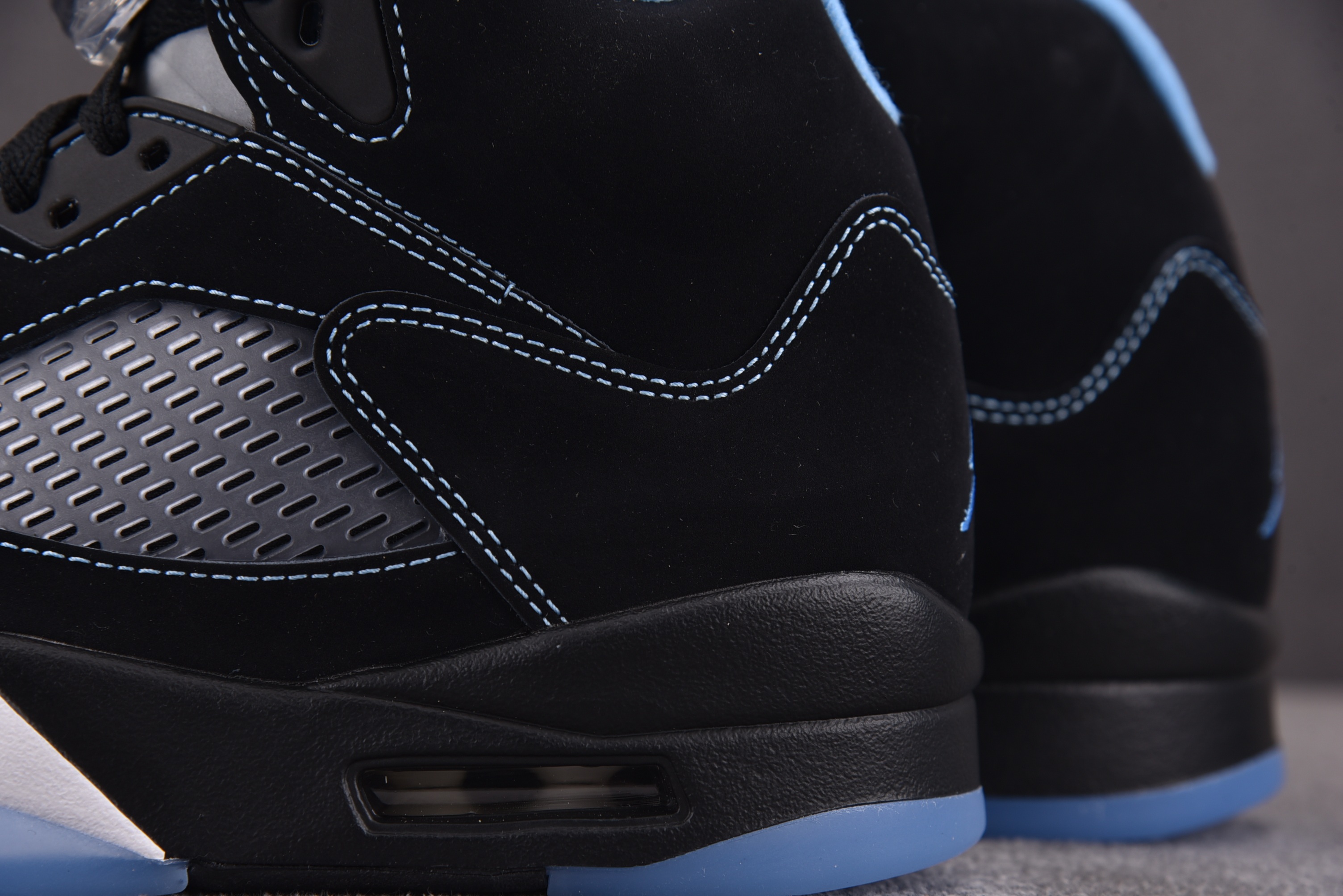 Air Jordan 5 Retro Black Blue 黑蓝 DD0587-008 YZ00240.