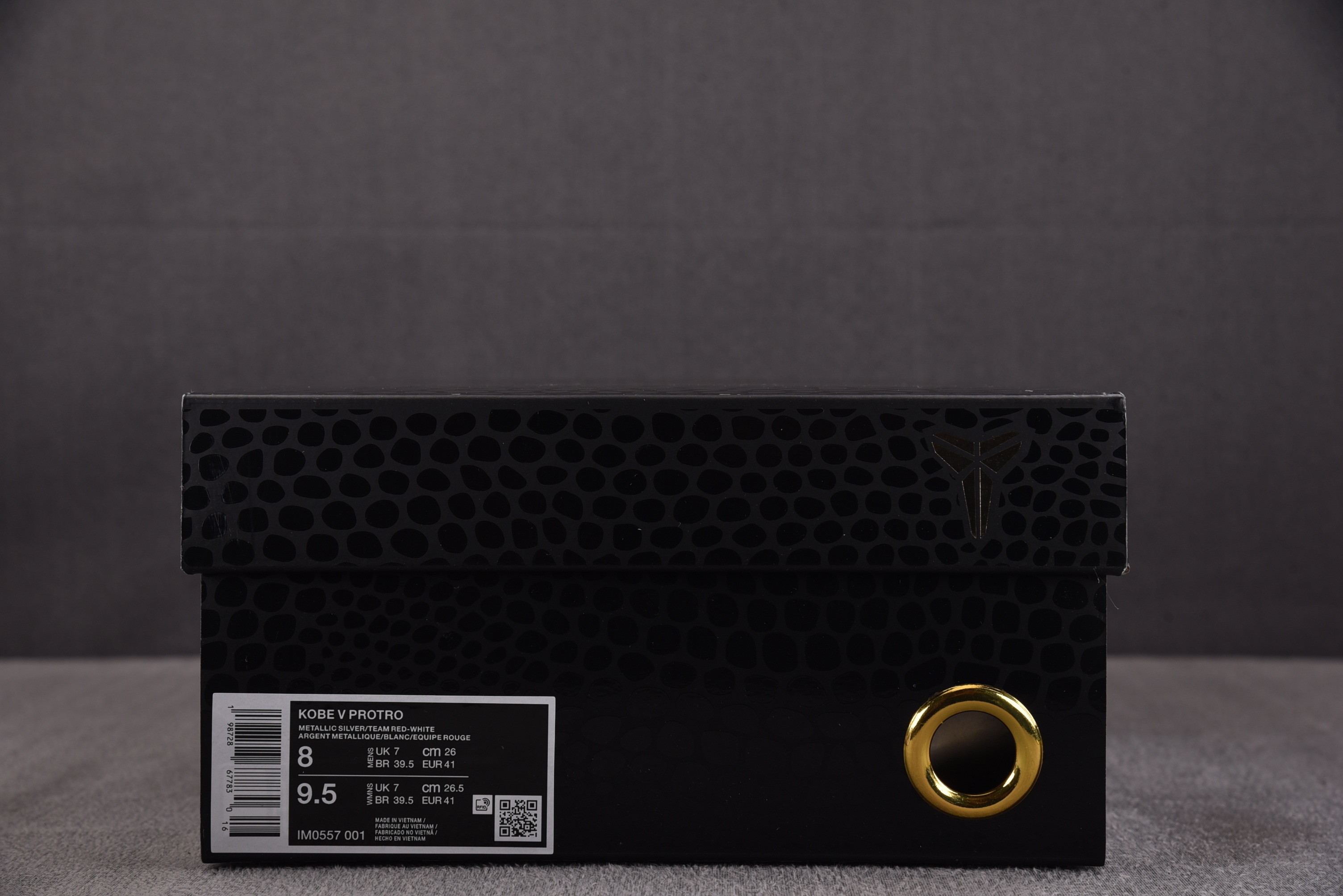 NK Kobe 5 Protro Lower Merion Aces Away 银红 IM0557-00