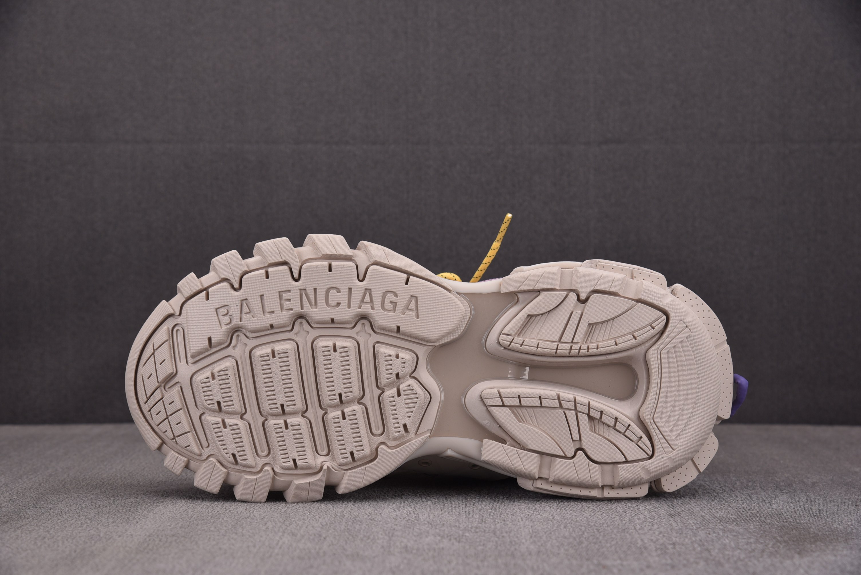 Balenciaga Track Trail Laces 灰褐色 YZ01835-46