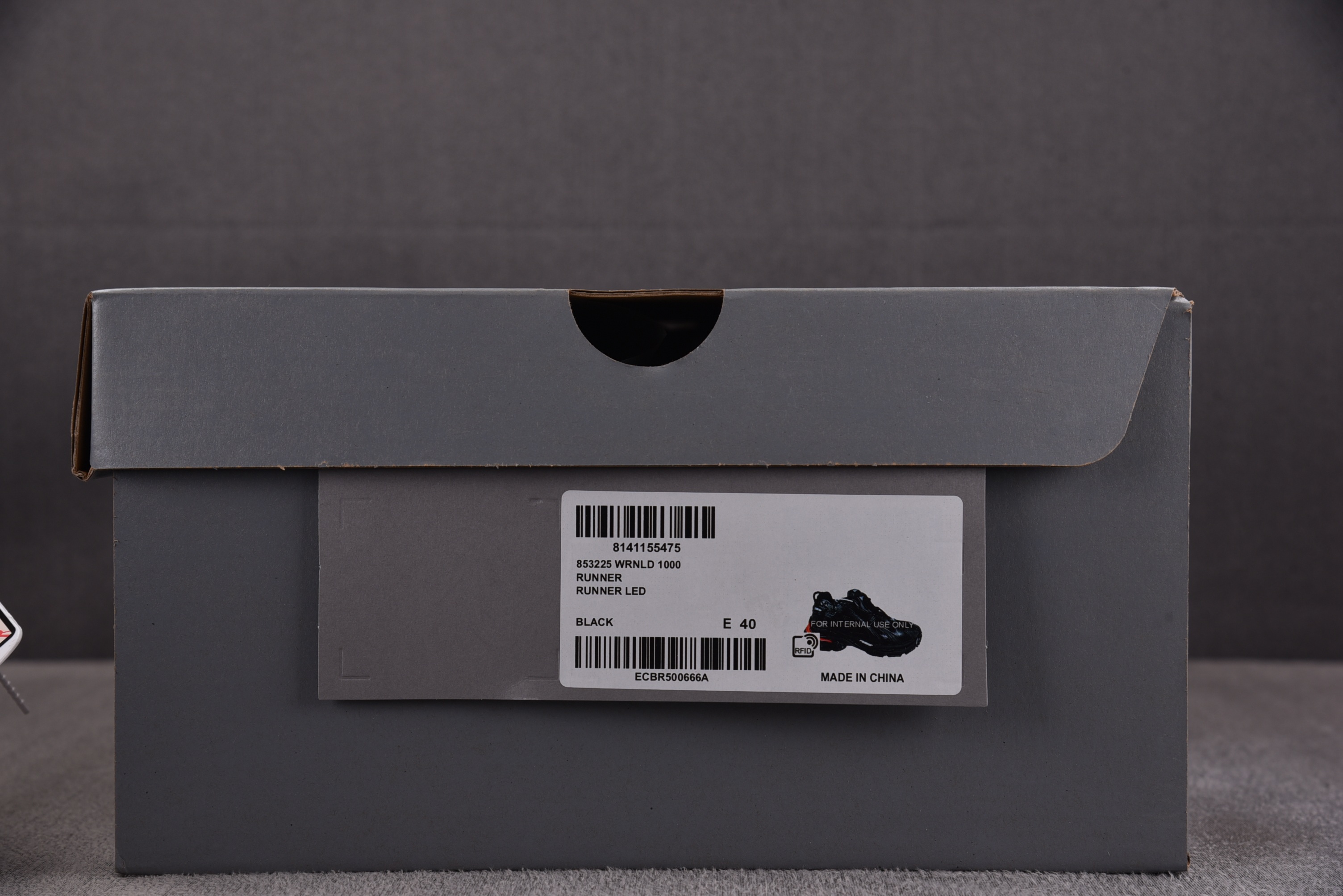 Balenciaga Runner LED 黑色 #YZ018-535-46