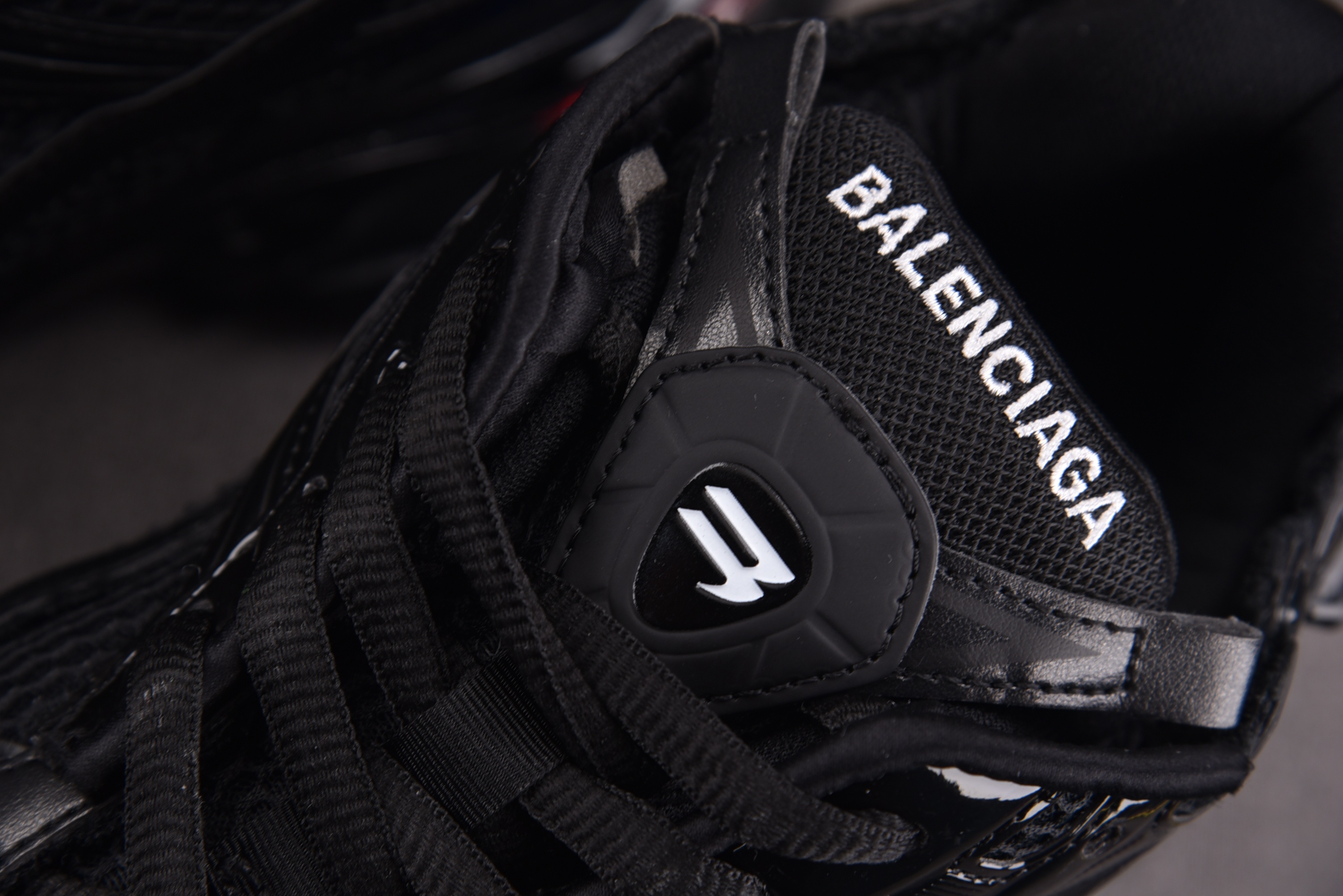 Balenciaga Runner LED 黑色 #YZ018-535-46