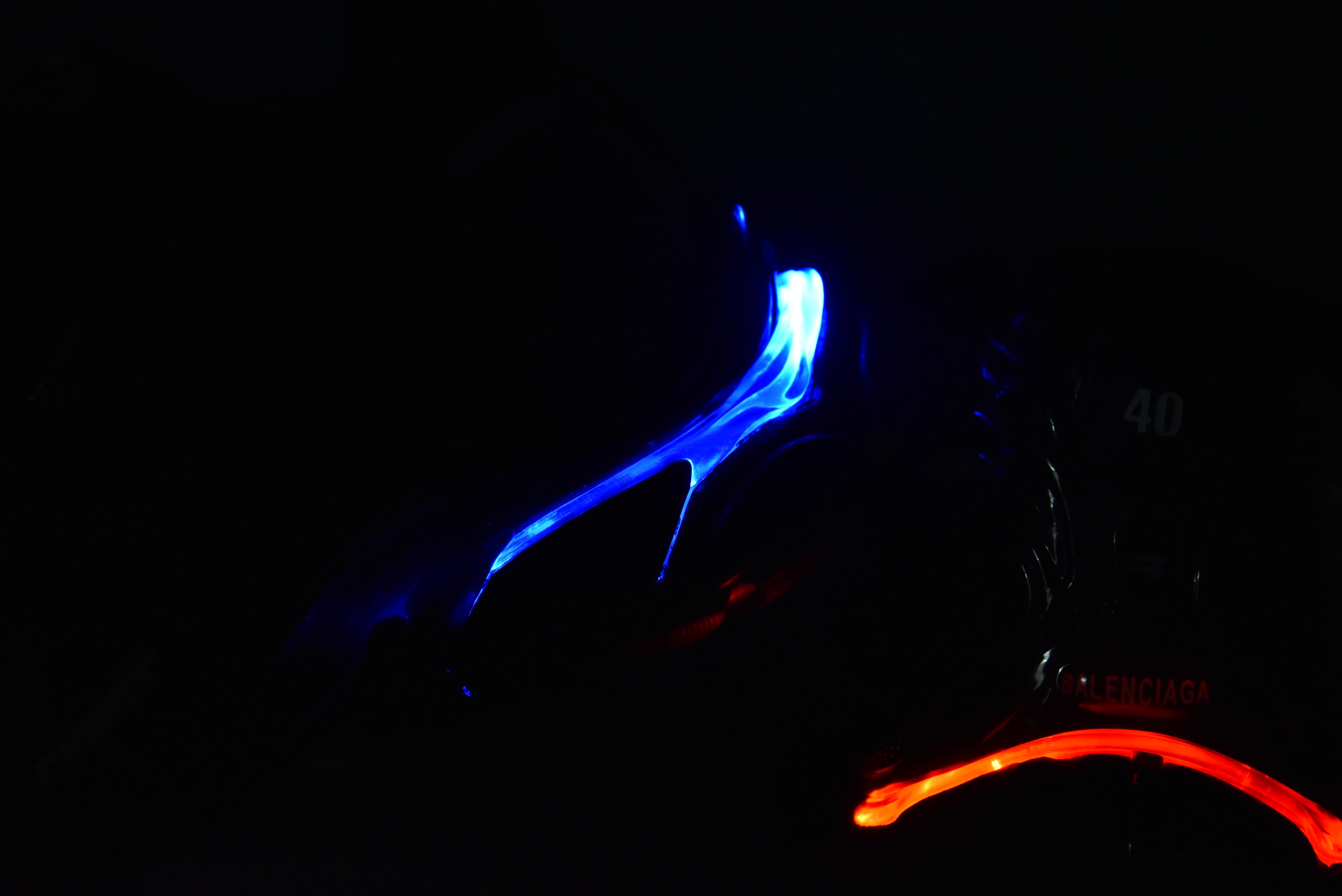 Balenciaga Runner LED 黑色 #YZ018-535-46