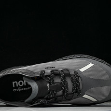 NORDA 001 Anti Slip Wear Resistant 全黑白22#YZ00436 36. NORDA 001 Anti Slip Wear Resistant 全黑白22#YZ00436 36.