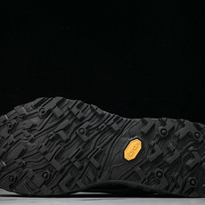 NORDA 001 Anti Slip Wear Resistant 全黑白22#YZ00436 36. NORDA 001 Anti Slip Wear Resistant 全黑白22#YZ00436 36.
