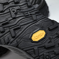NORDA 001 Anti Slip Wear Resistant 全黑白22#YZ00436 36. NORDA 001 Anti Slip Wear Resistant 全黑白22#YZ00436 36.