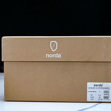 NORDA 001 Anti Slip Wear Resistant 全黑白22#YZ00436 36. NORDA 001 Anti Slip Wear Resistant 全黑白22#YZ00436 36.