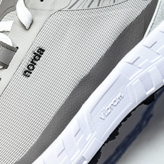 NORDA 001 Anti Slip Wear Resistant 灰白#YZ00436 36.5 3 NORDA 001 Anti Slip Wear Resistant 灰白#YZ00436 36.5 3