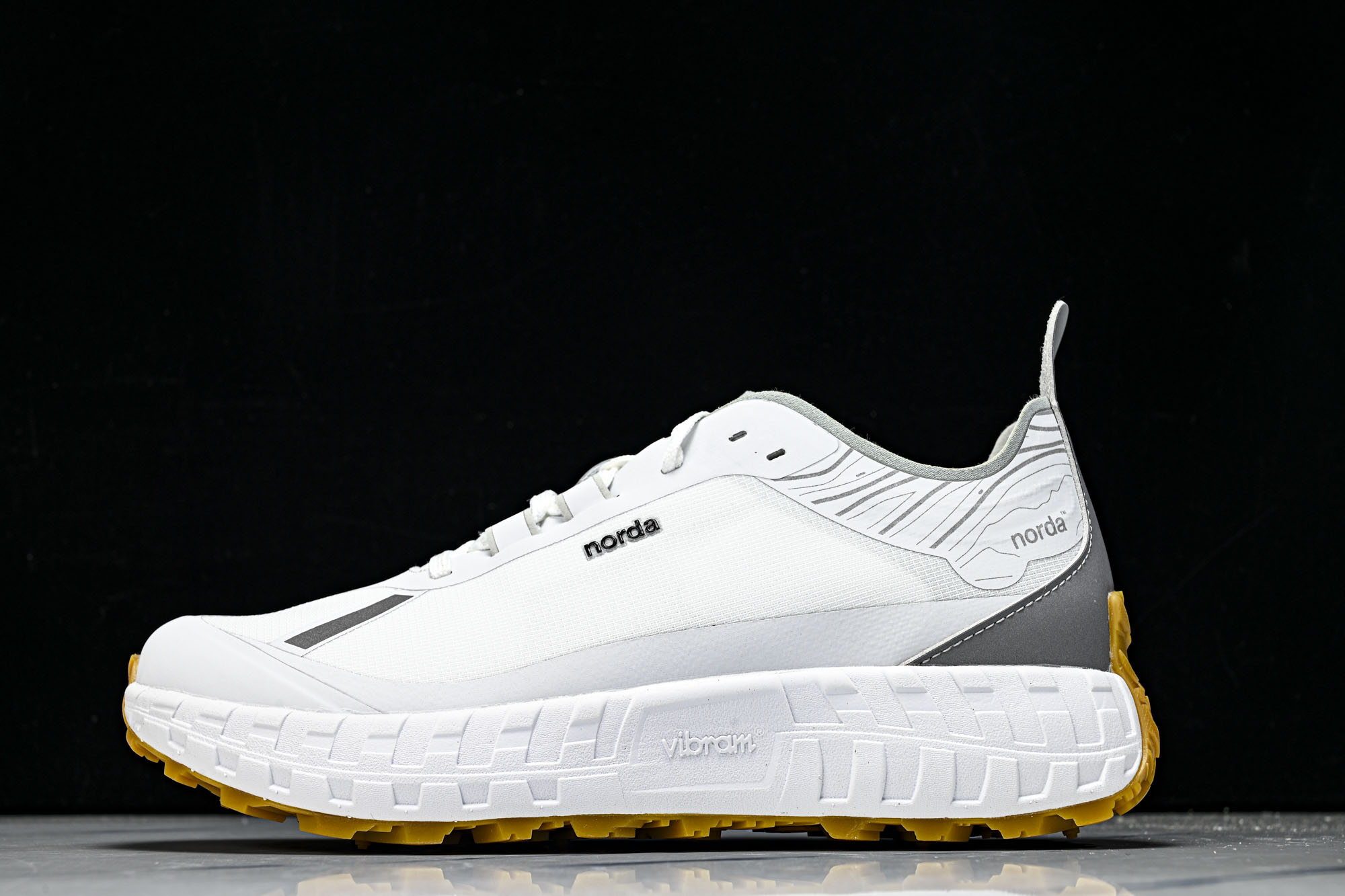 NORDA 001 Anti Slip Wear Resistant 白灰银#YZ00436 36.5 