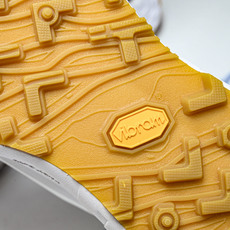 NORDA 001 Anti Slip Wear Resistant 白灰银#YZ00436 36.5 NORDA 001 Anti Slip Wear Resistant 白灰银#YZ00436 36.5